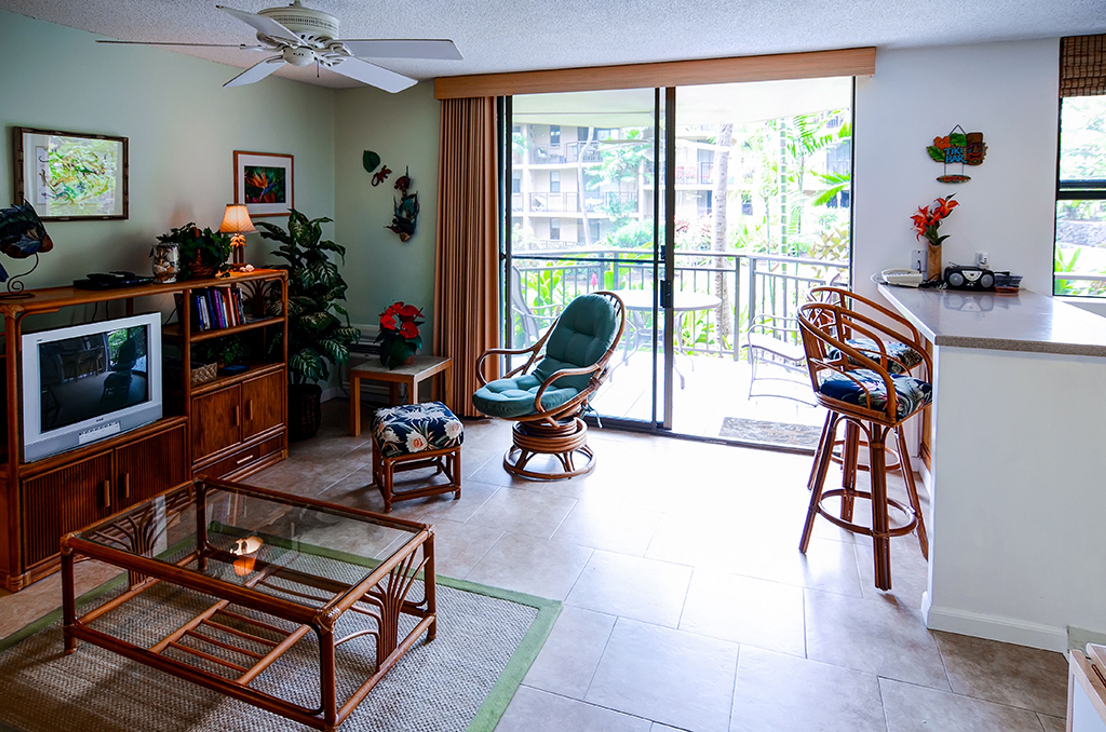 Living Room | Air Conditioning