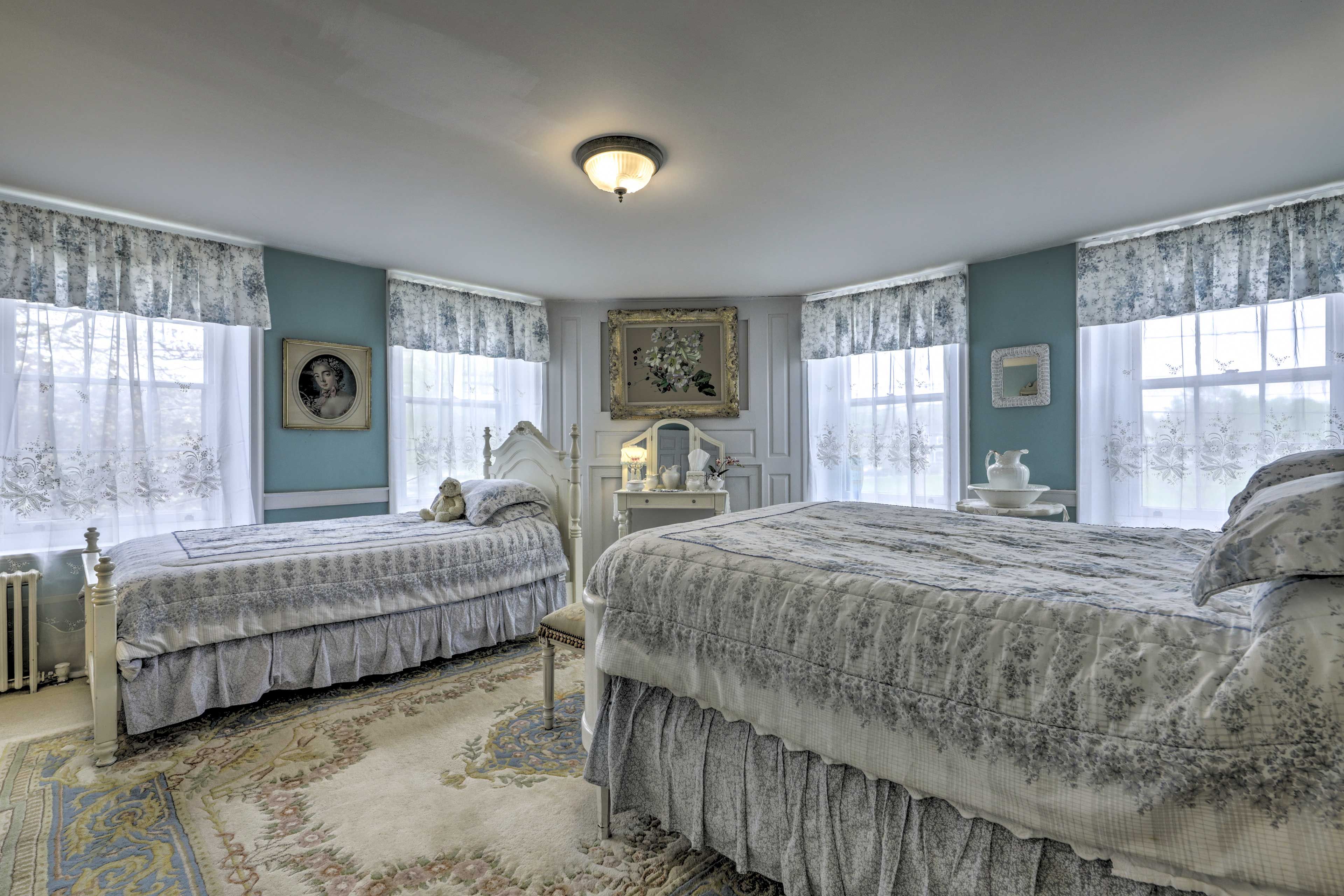 Bedroom 3 | Full Bed | Twin Bed