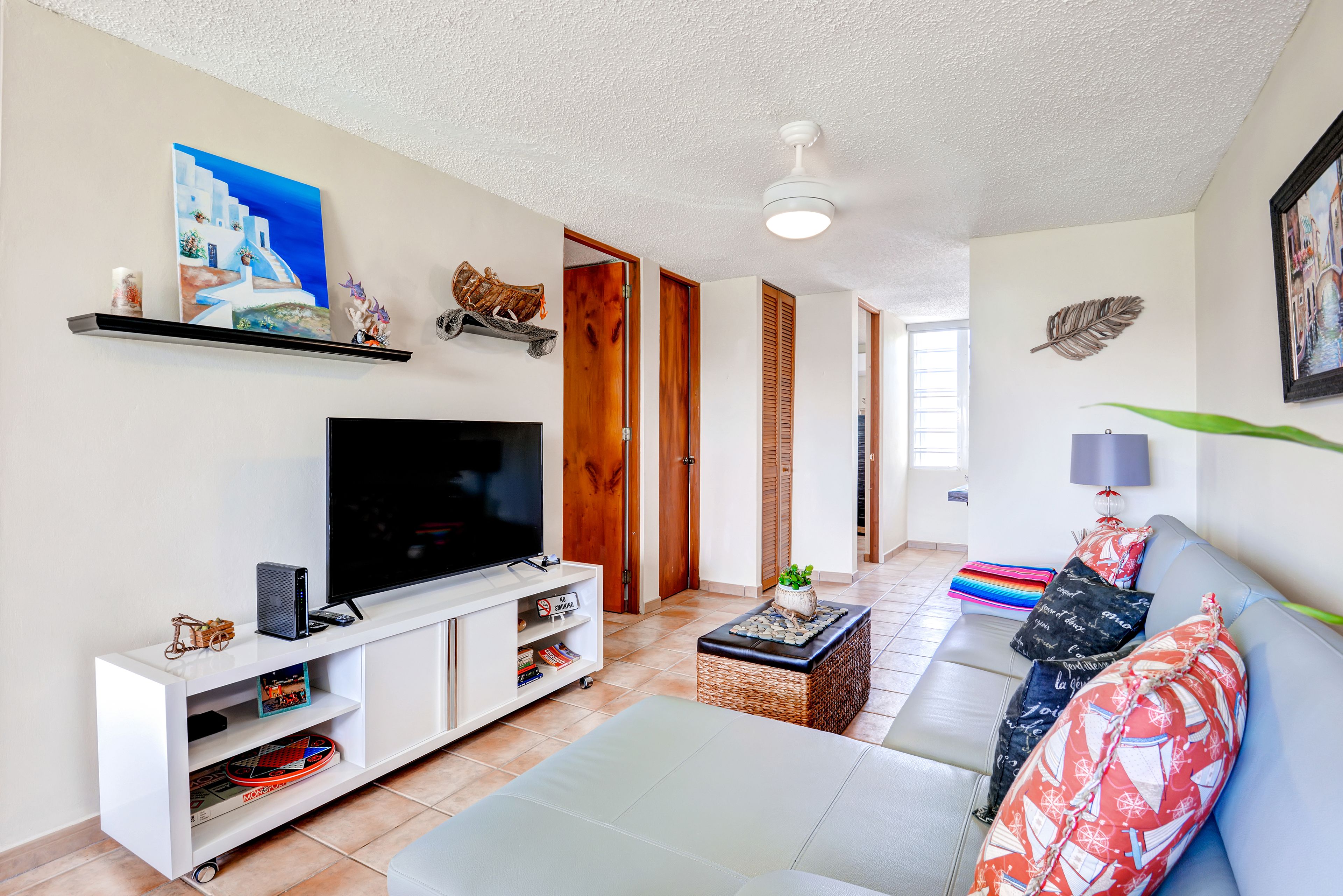 Living Room | 50-Inch LED High-Def TV w/ Cable