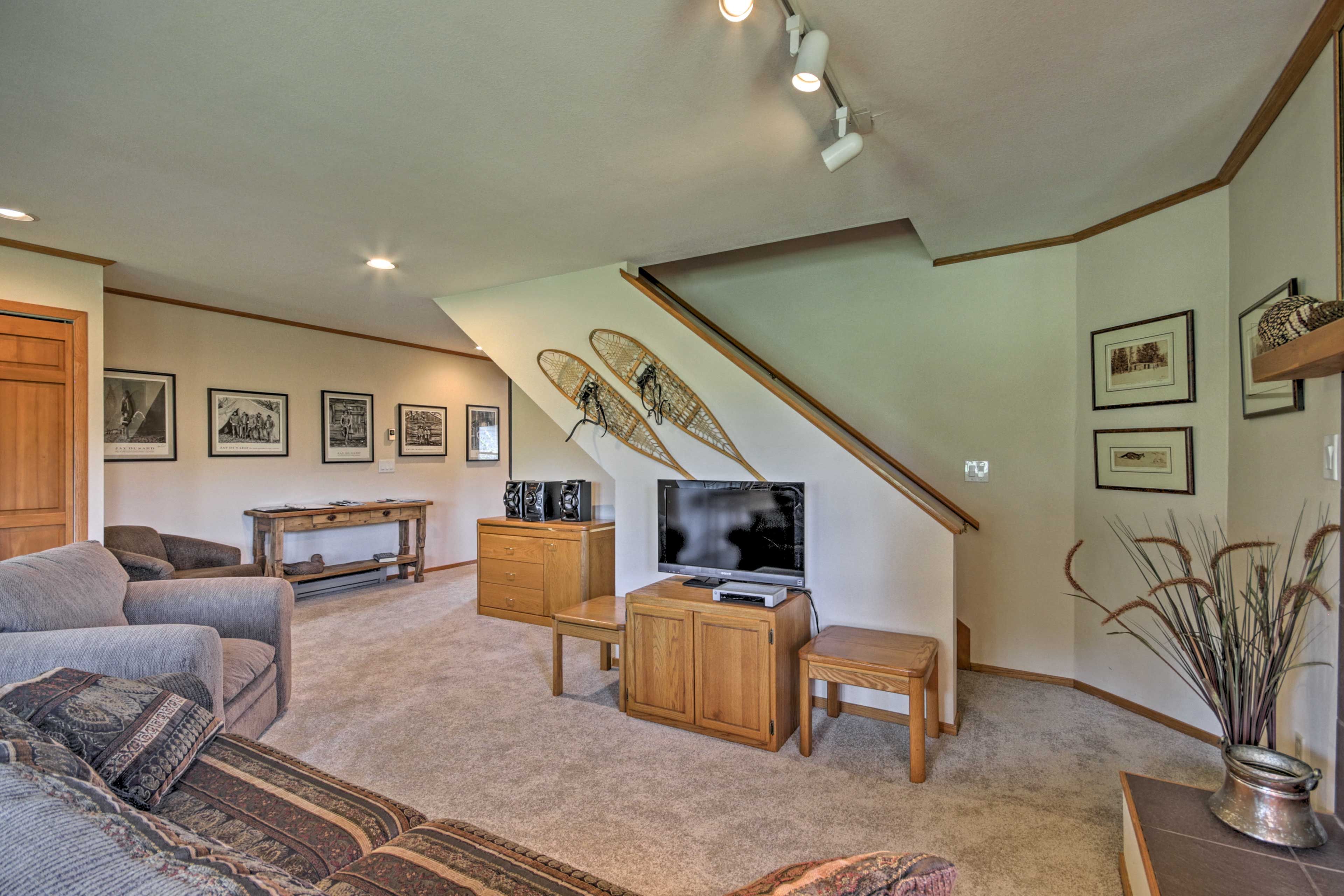 Living Room | Free WiFi | Speaker System