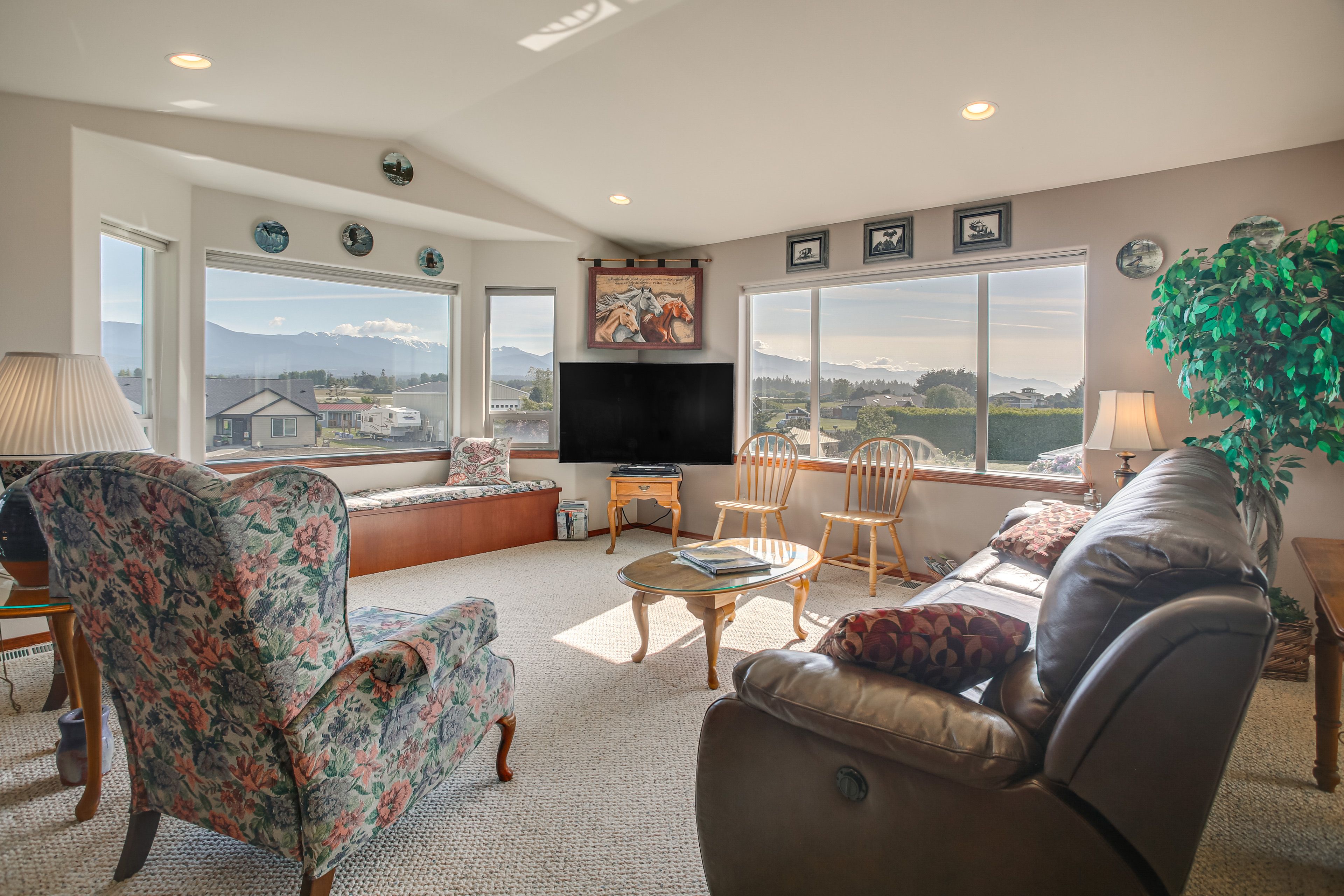 Sequim Vacation Rental | 3BR | 2BA | 2,000 Sq Ft