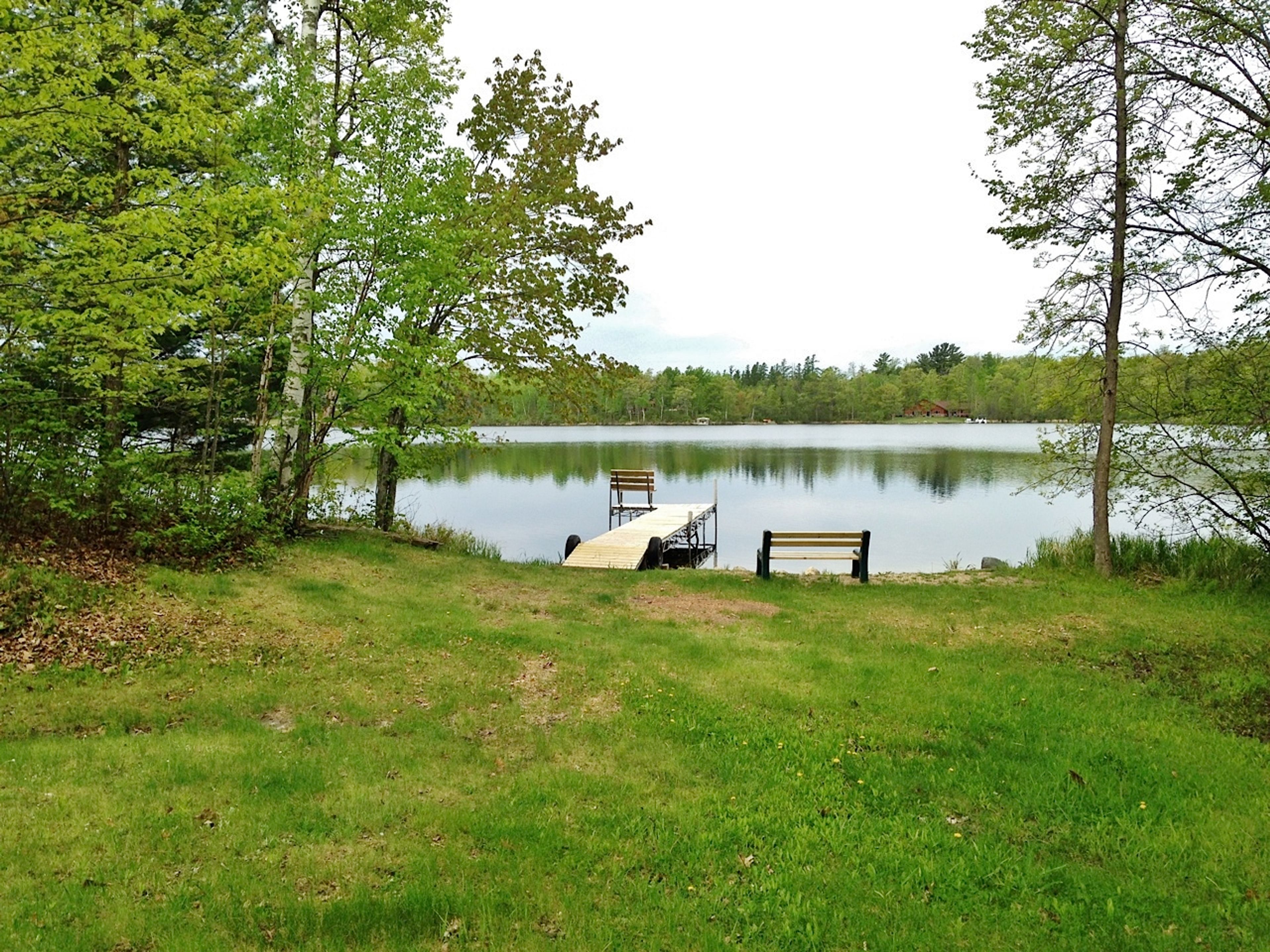 Lakefront | Private Dock | Canoe & Small Fishing Boat Provided
