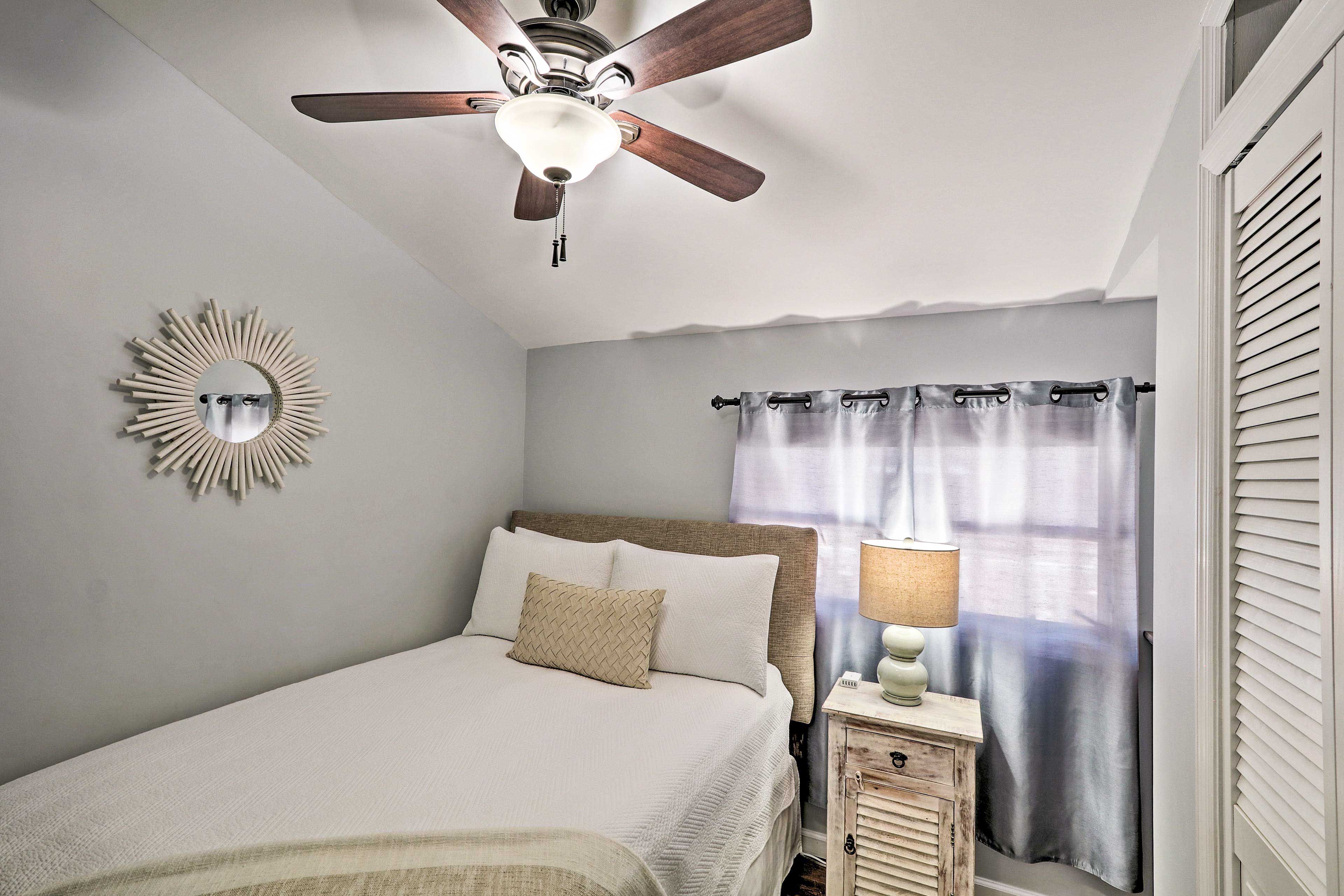 Bedroom 1 | Full Bed