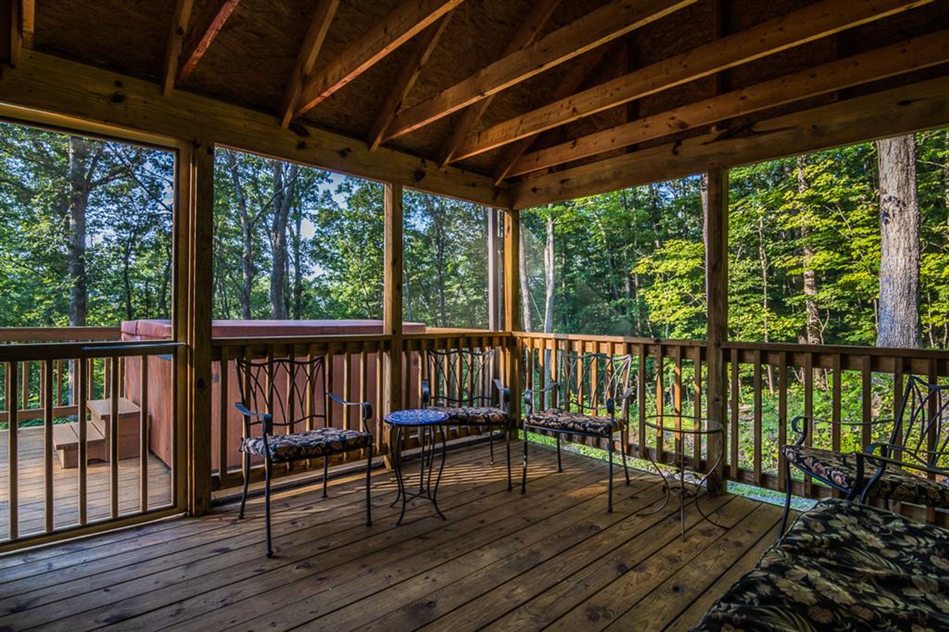 Screened-In Porch