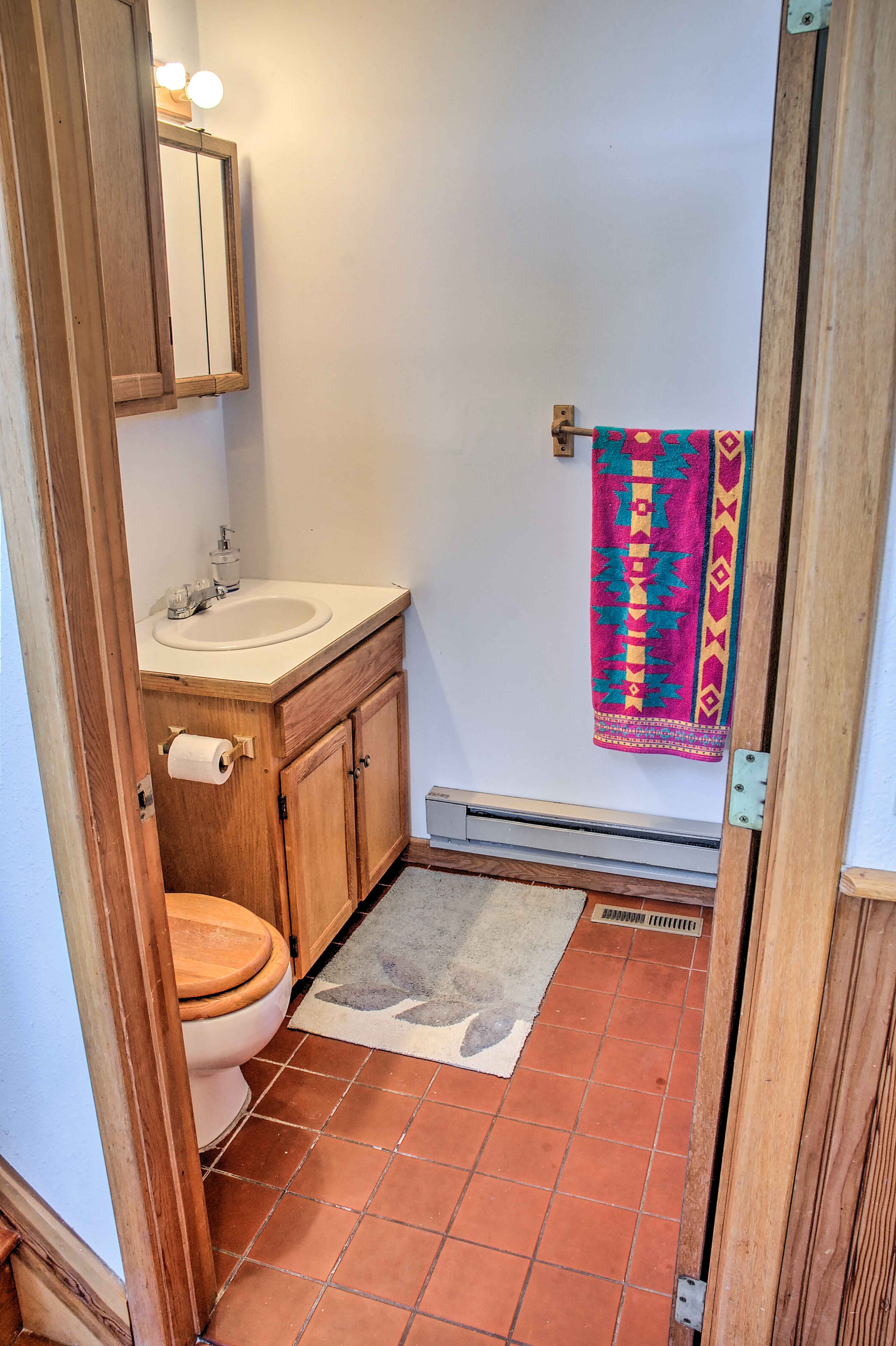 Full Bathroom
