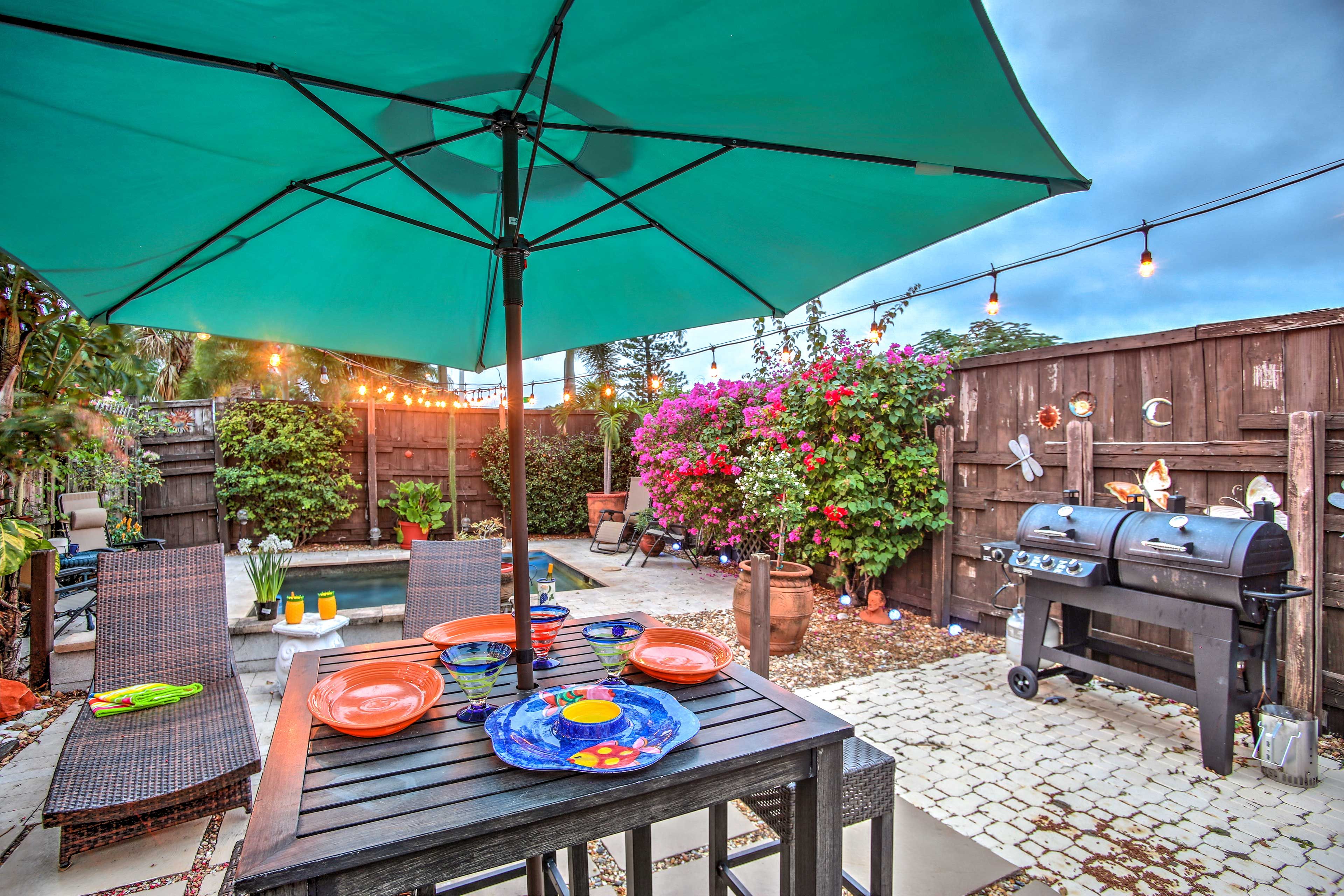 Exterior | Gas Grill