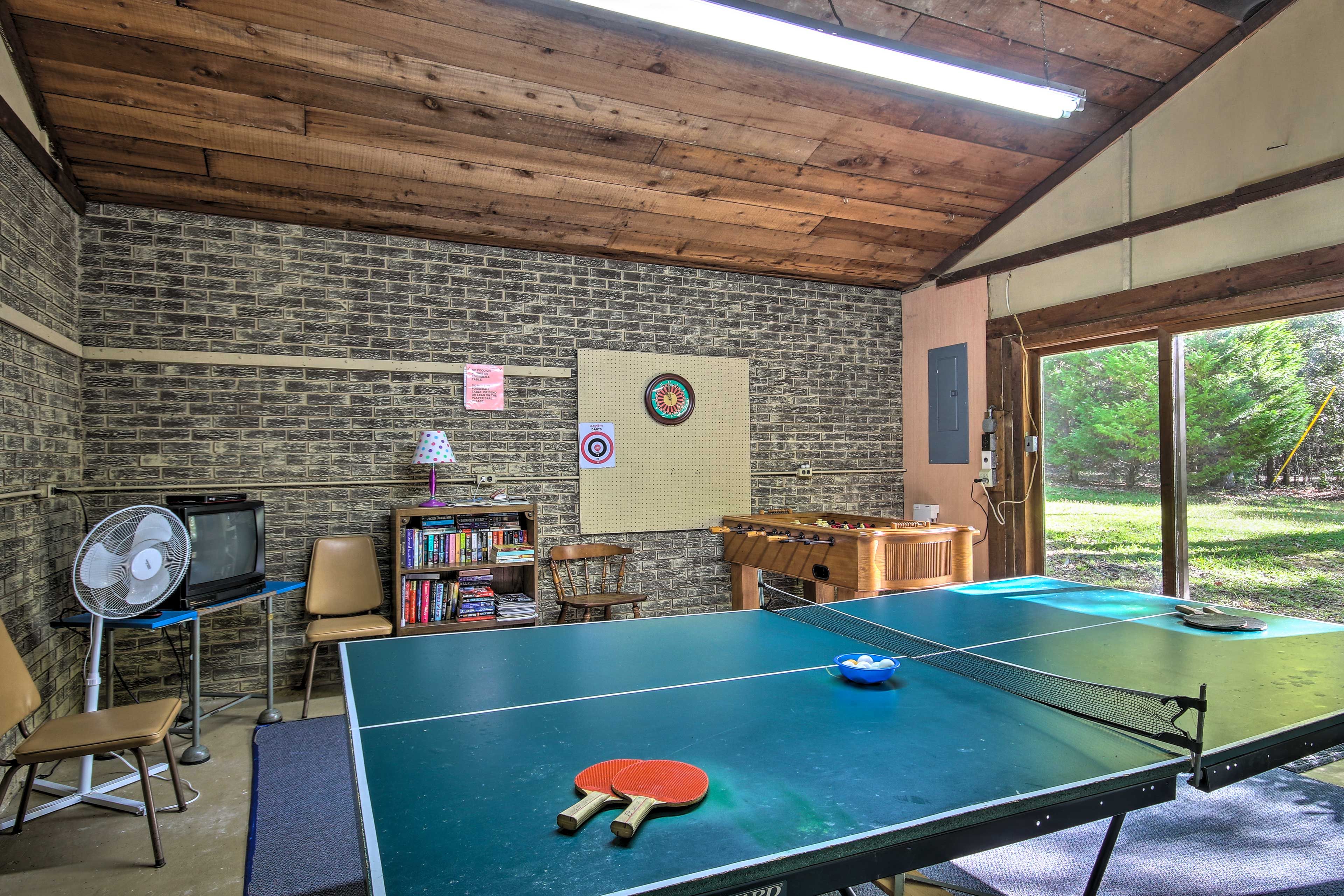 Game Room | Free WiFi