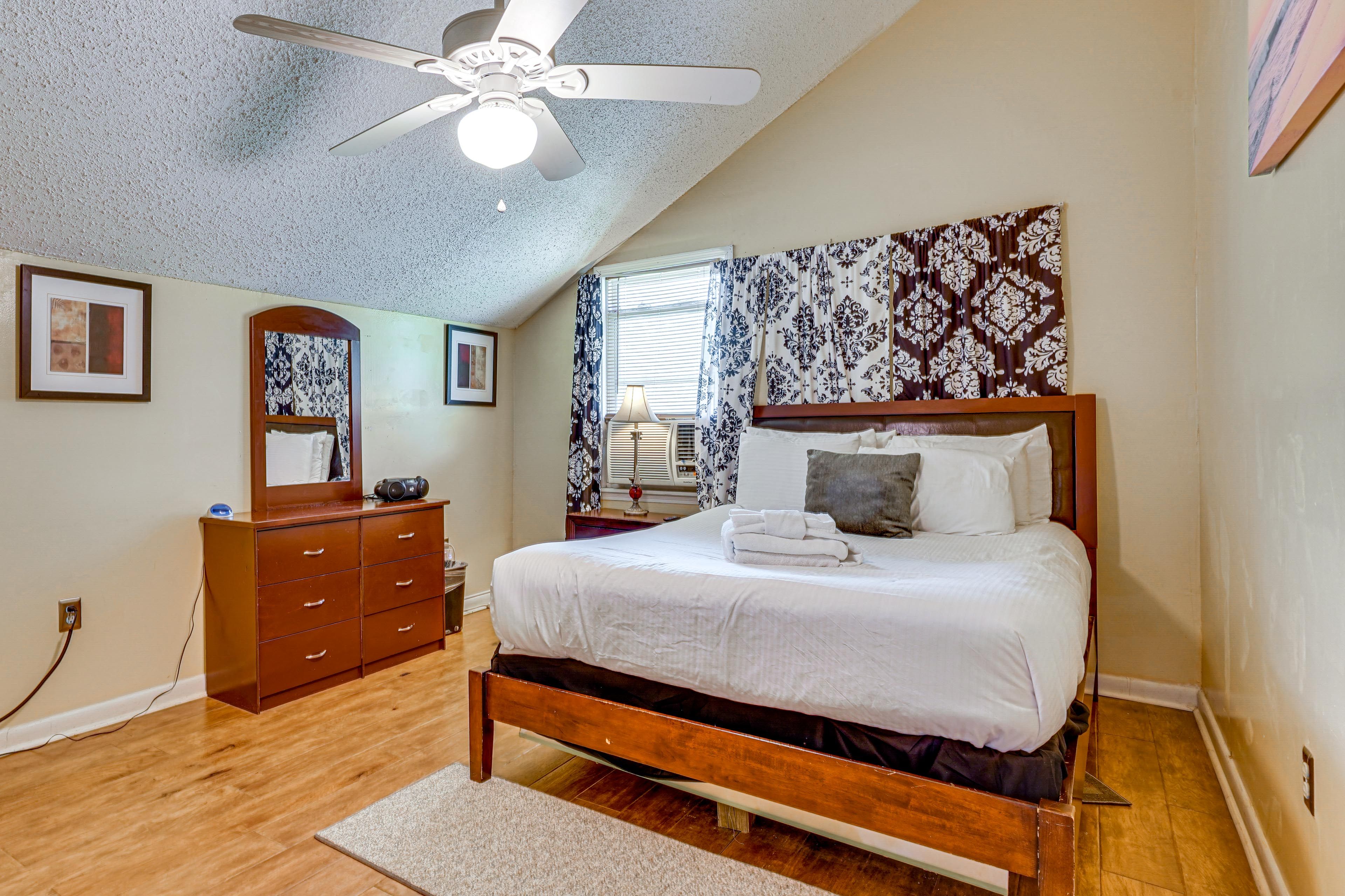 Bedroom 5 | Full Bed