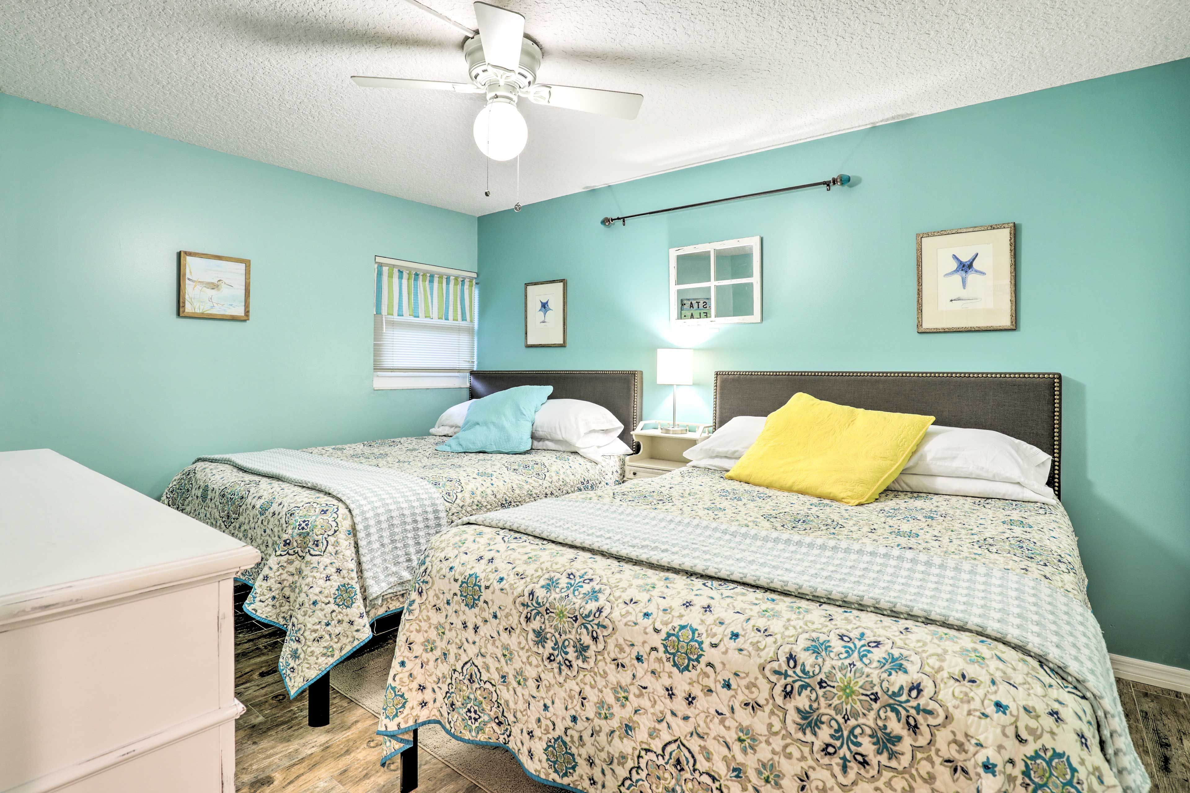 Bedroom 2 | 2 Queen Beds