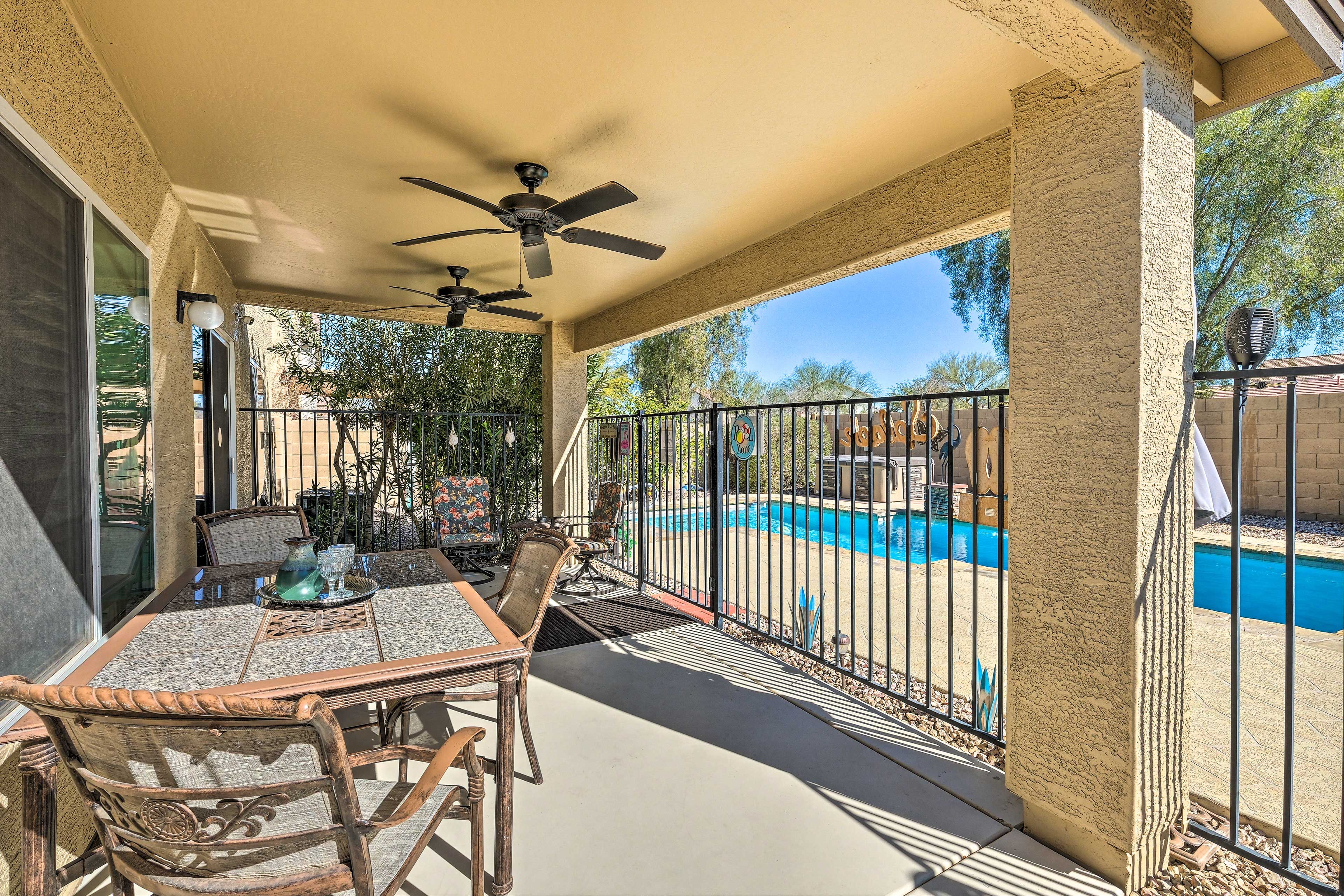 Covered Patio | Gas Grill