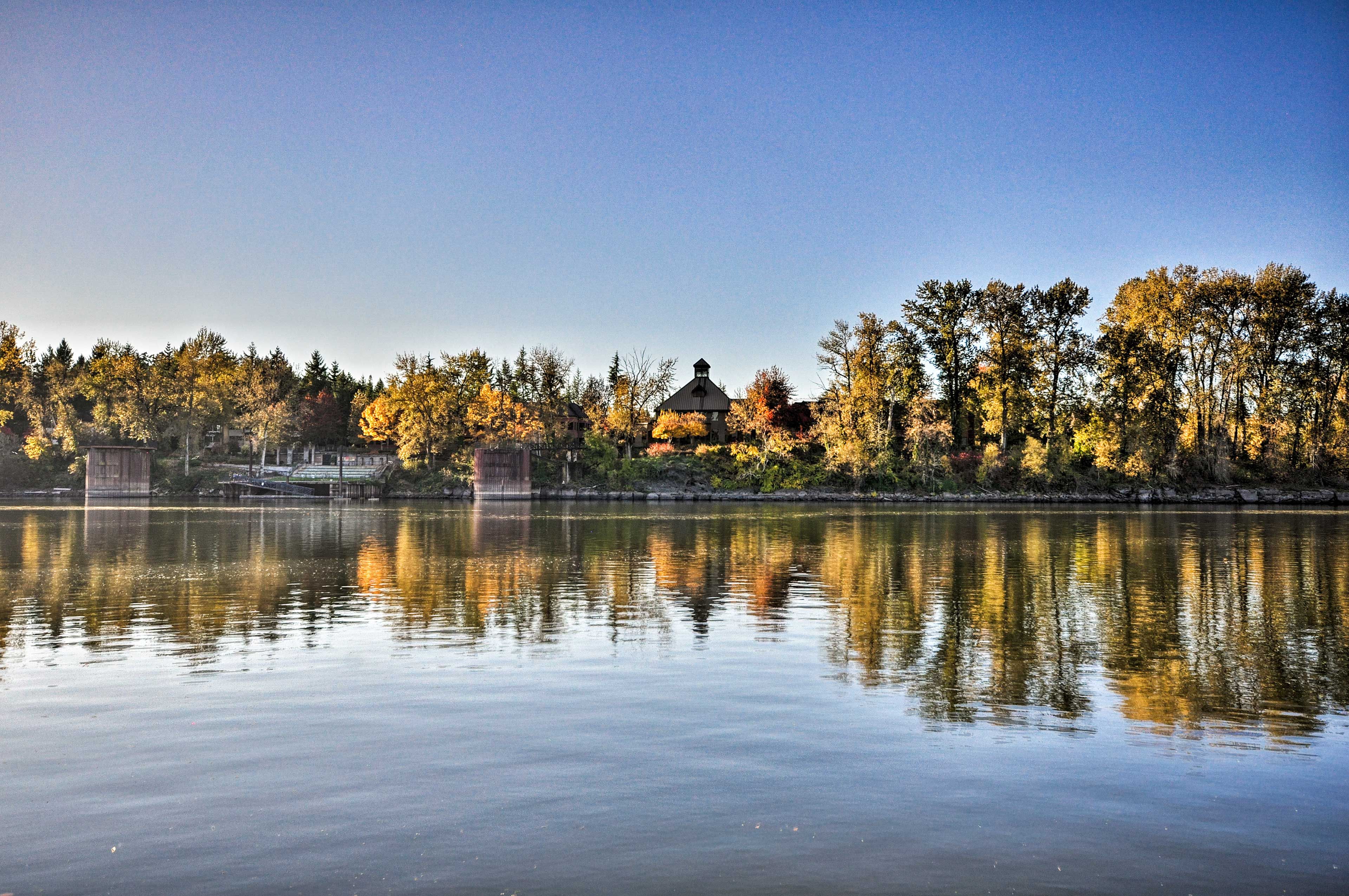 Nearby | Willamette River