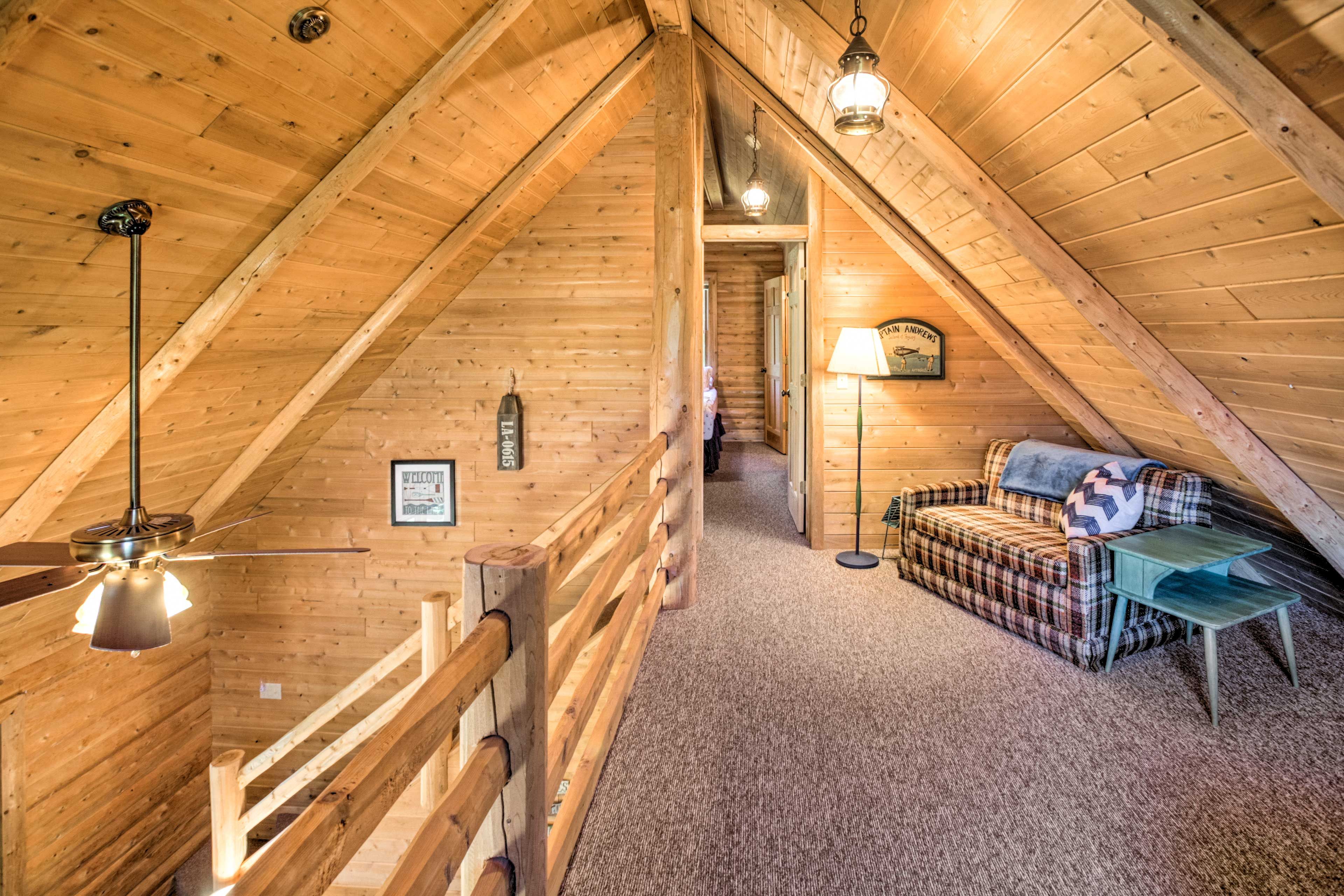Loft | Additional Sleeping | Twin Sleeper Sofa