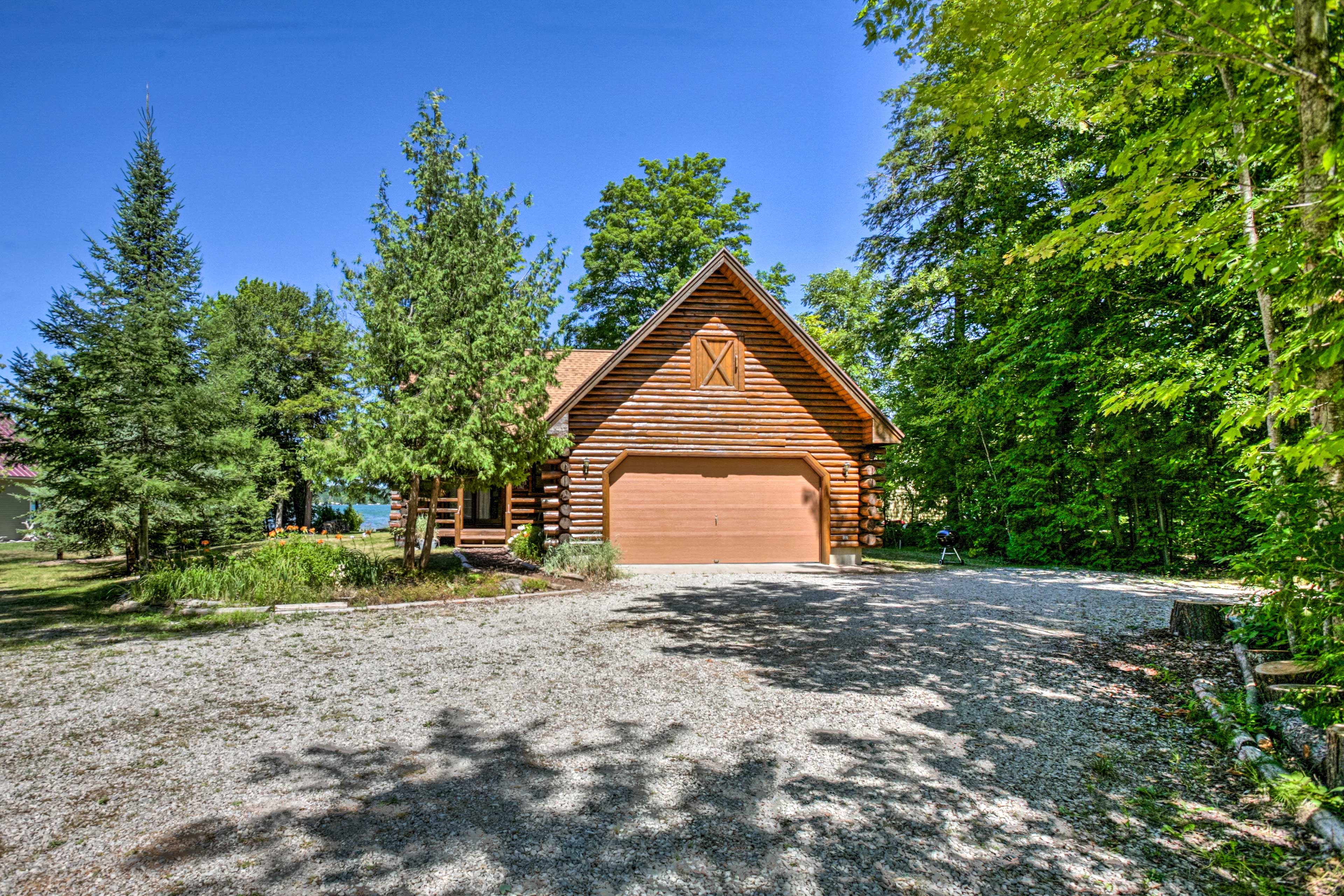 Parking | Driveway | Garage Not Available for Guest Use