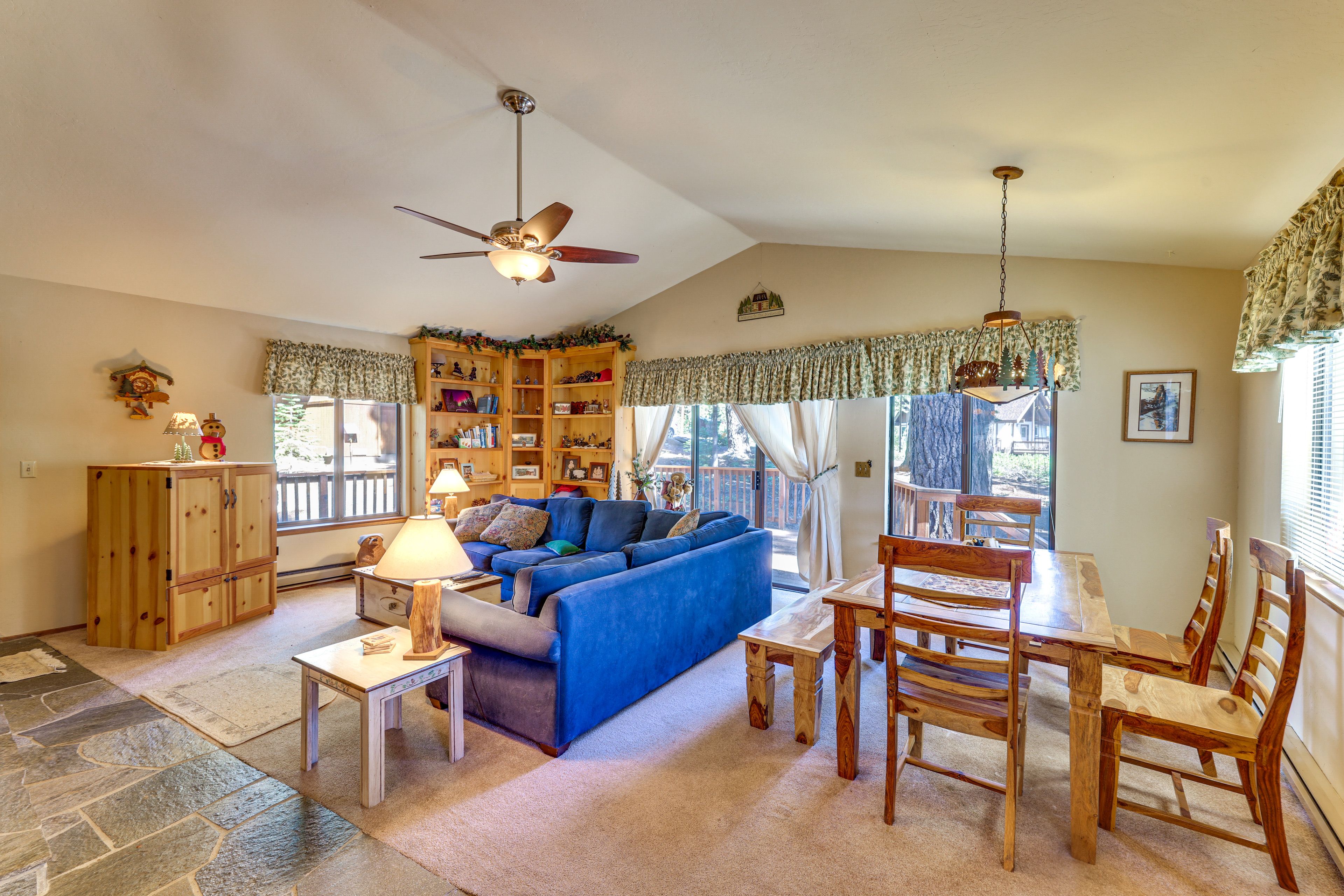 Truckee Vacation Rental | 2BR | 2BA | 1,900 Sq Ft | 6 Steps to Enter