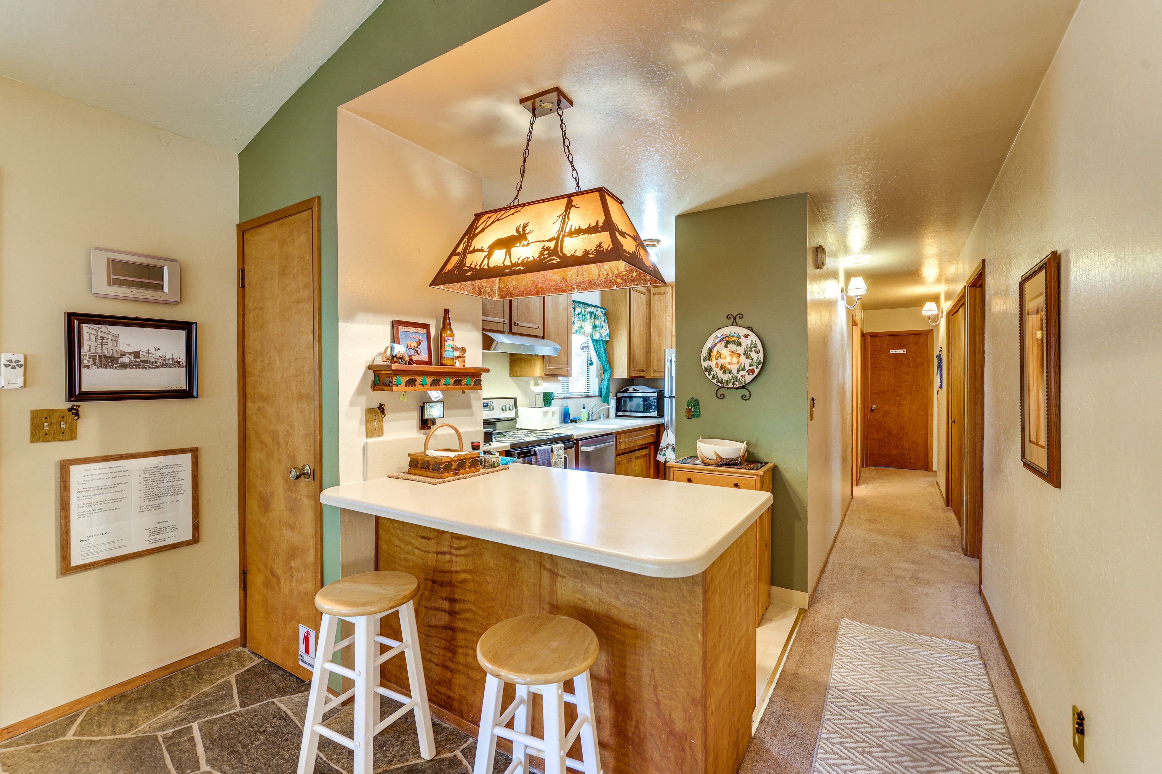 Kitchen | Refrigerator | Toaster