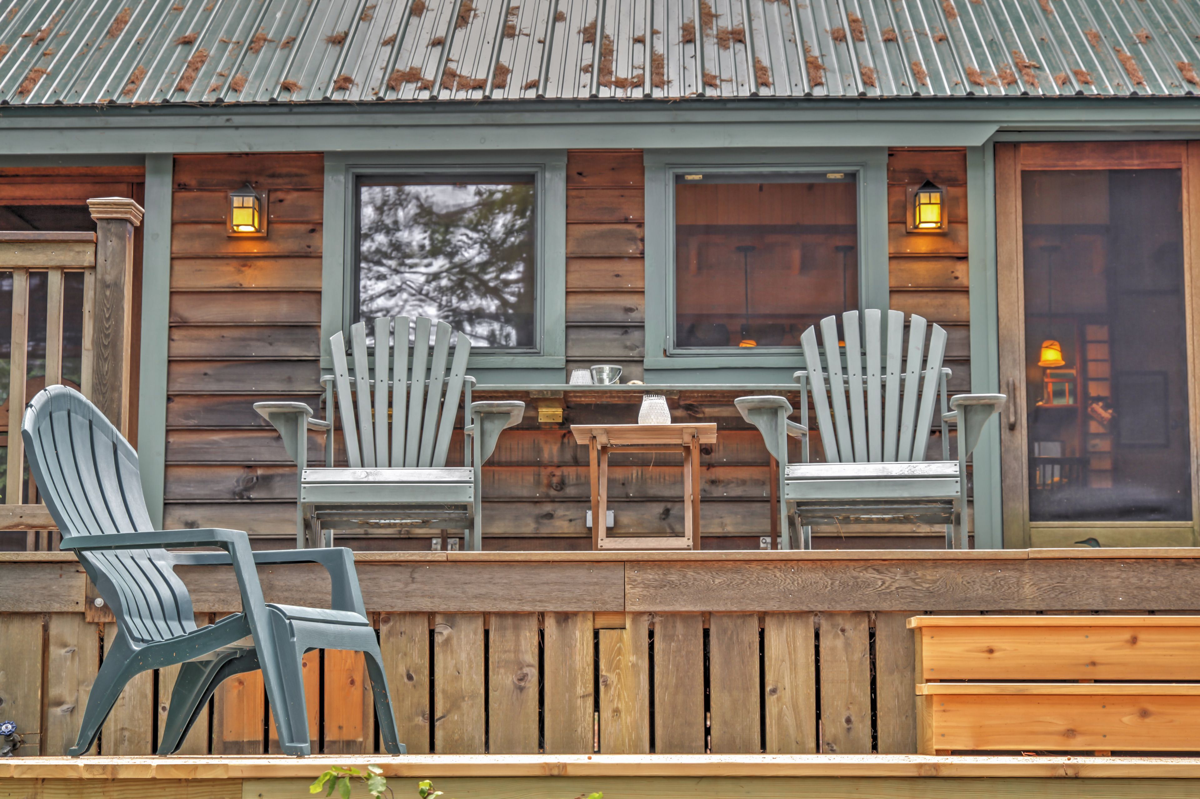 Cabin 1 | Deck | Gas Grill
