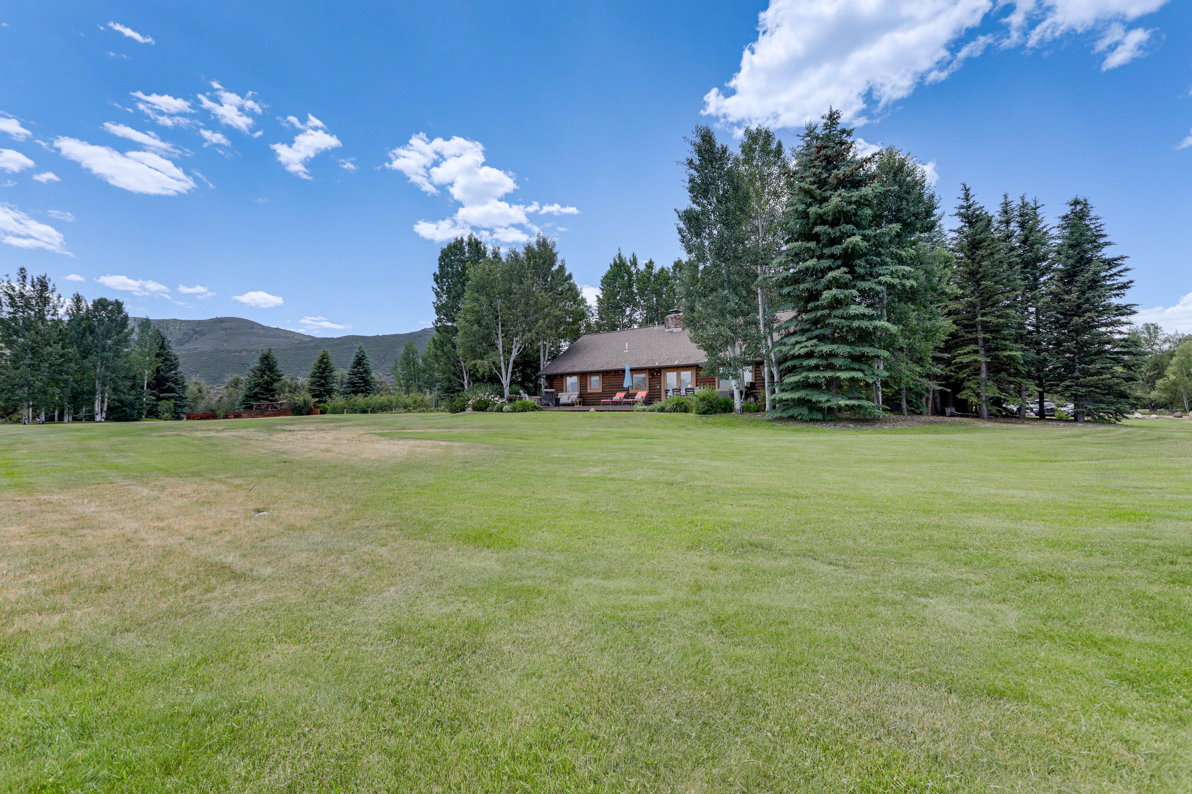 Exterior | 1.5 Acre Property