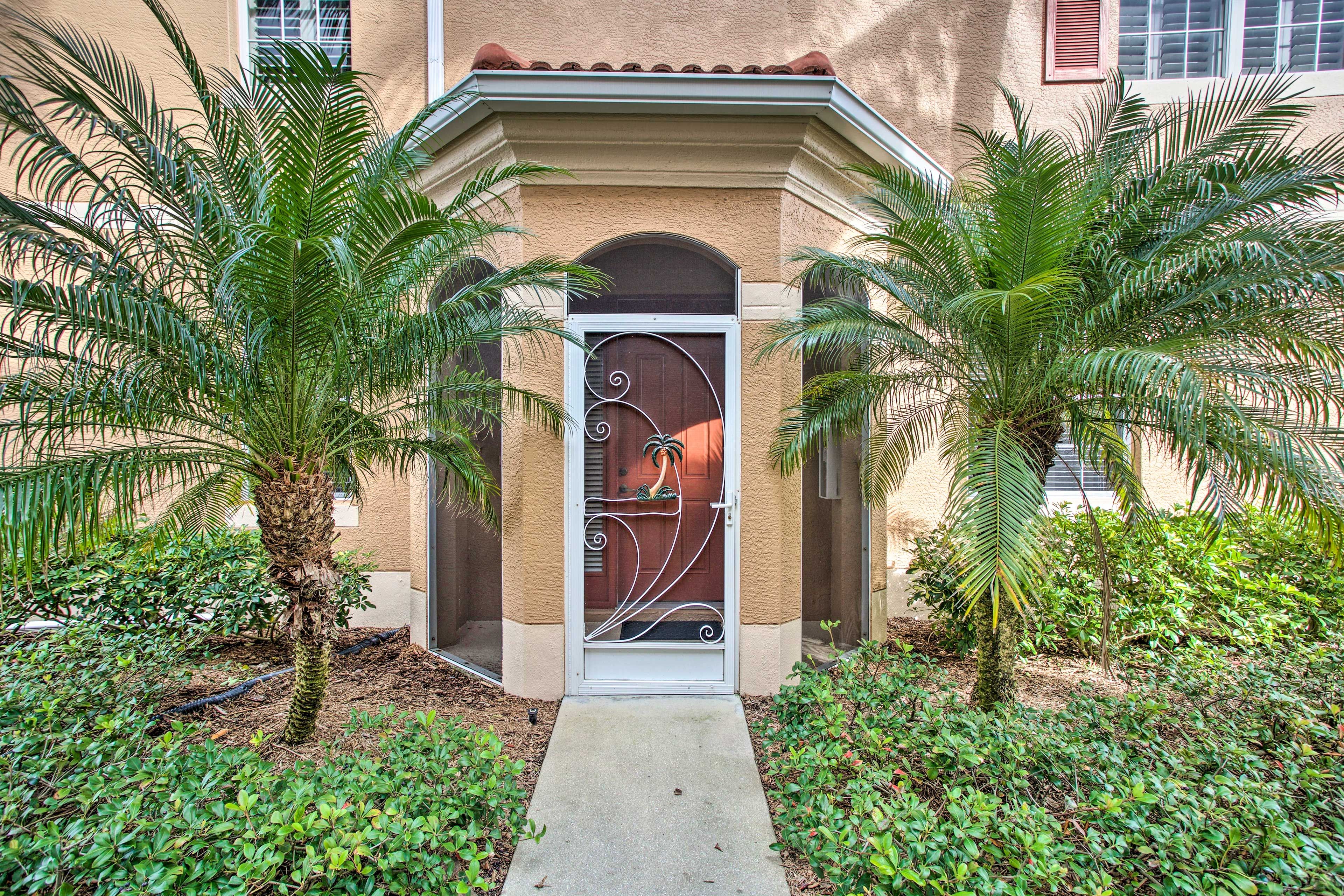 Entrance | Screened Patio