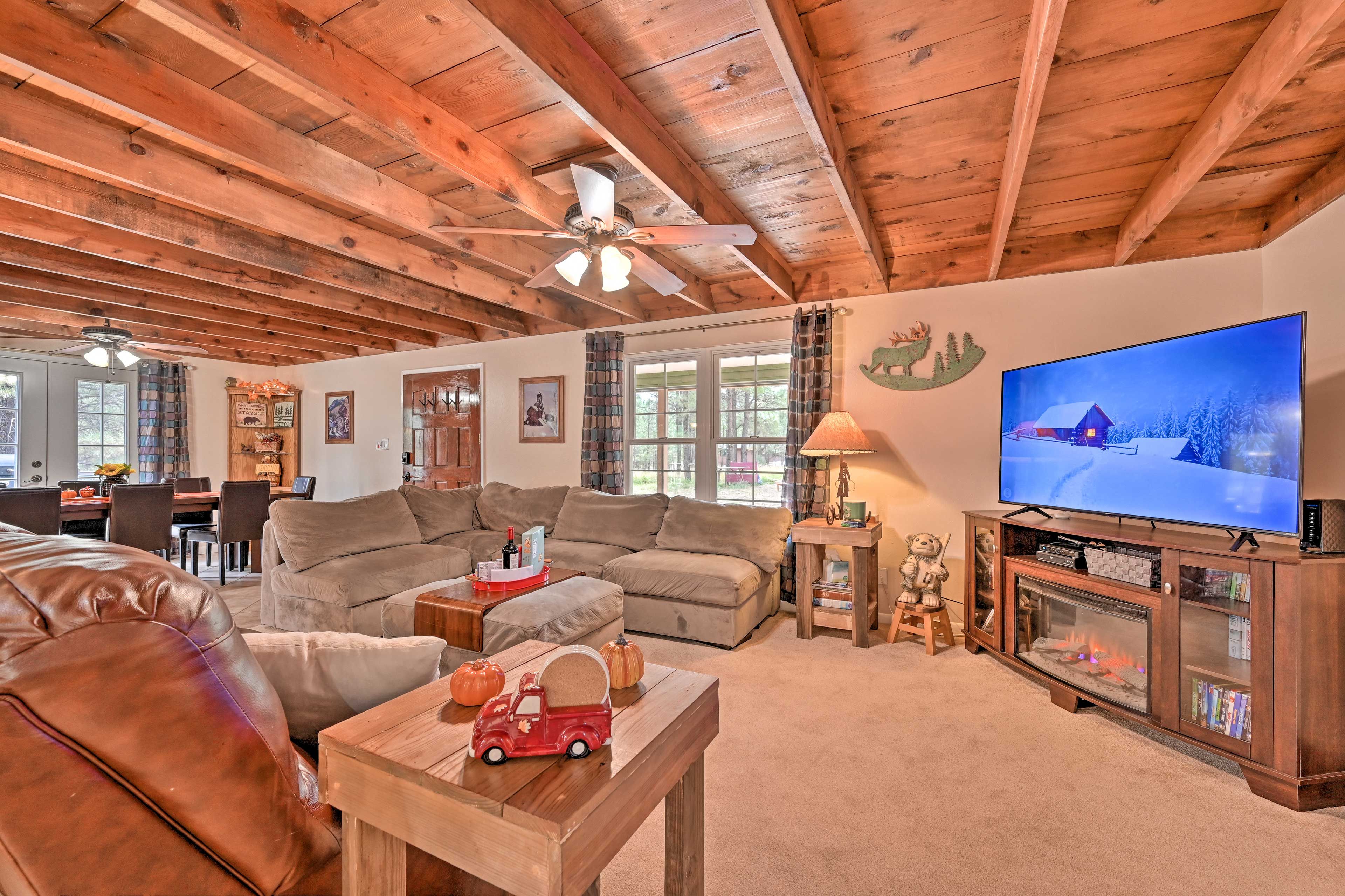 Living Room | Cable TV | Electric Fireplace | 2 Stories