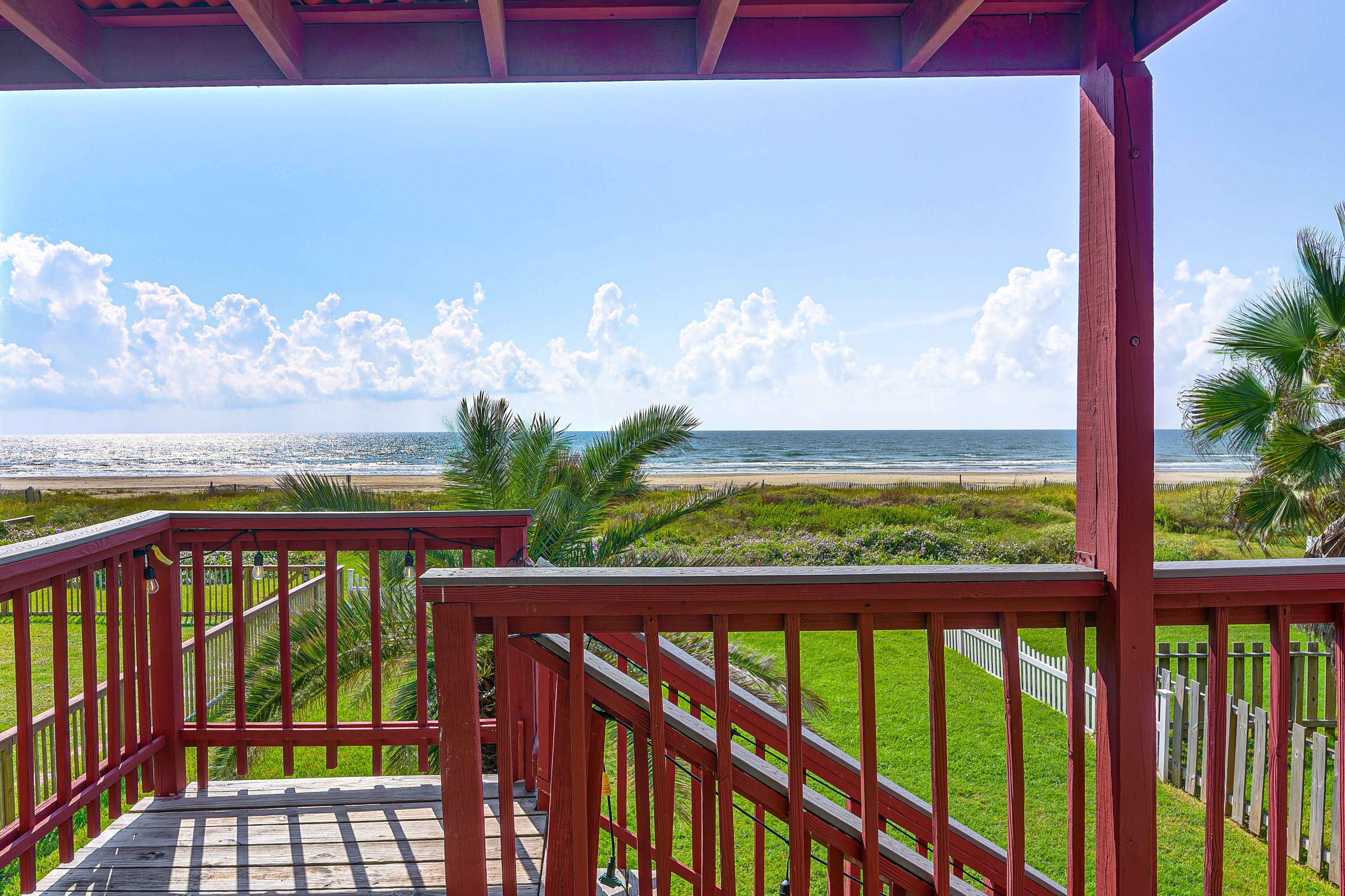 Galveston Vacation Rental | 2BR | 2BA | 620 Sq Ft