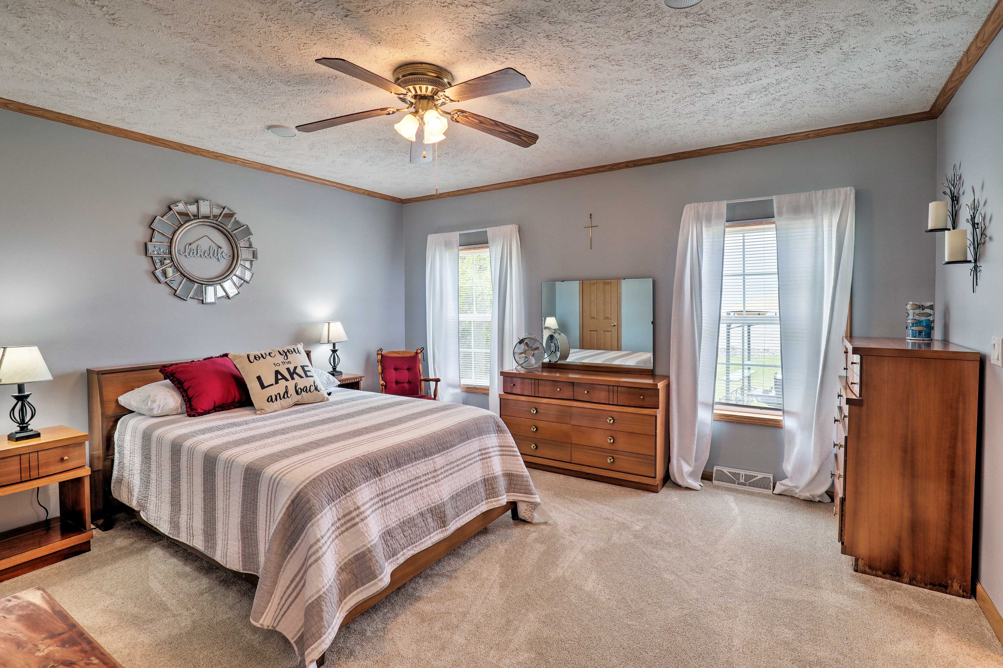 Bedroom 1 | Full Bed