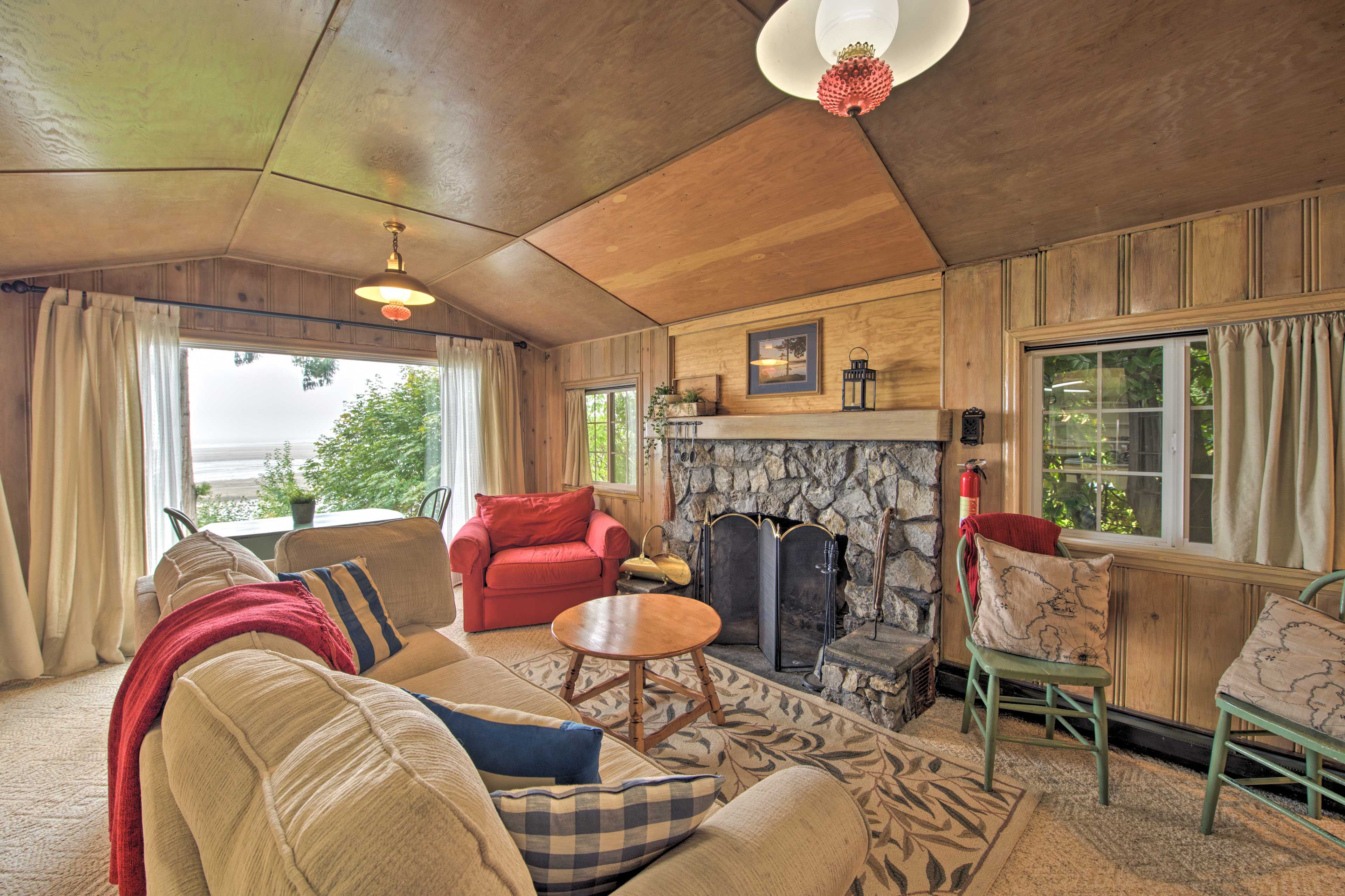 Den | First Floor