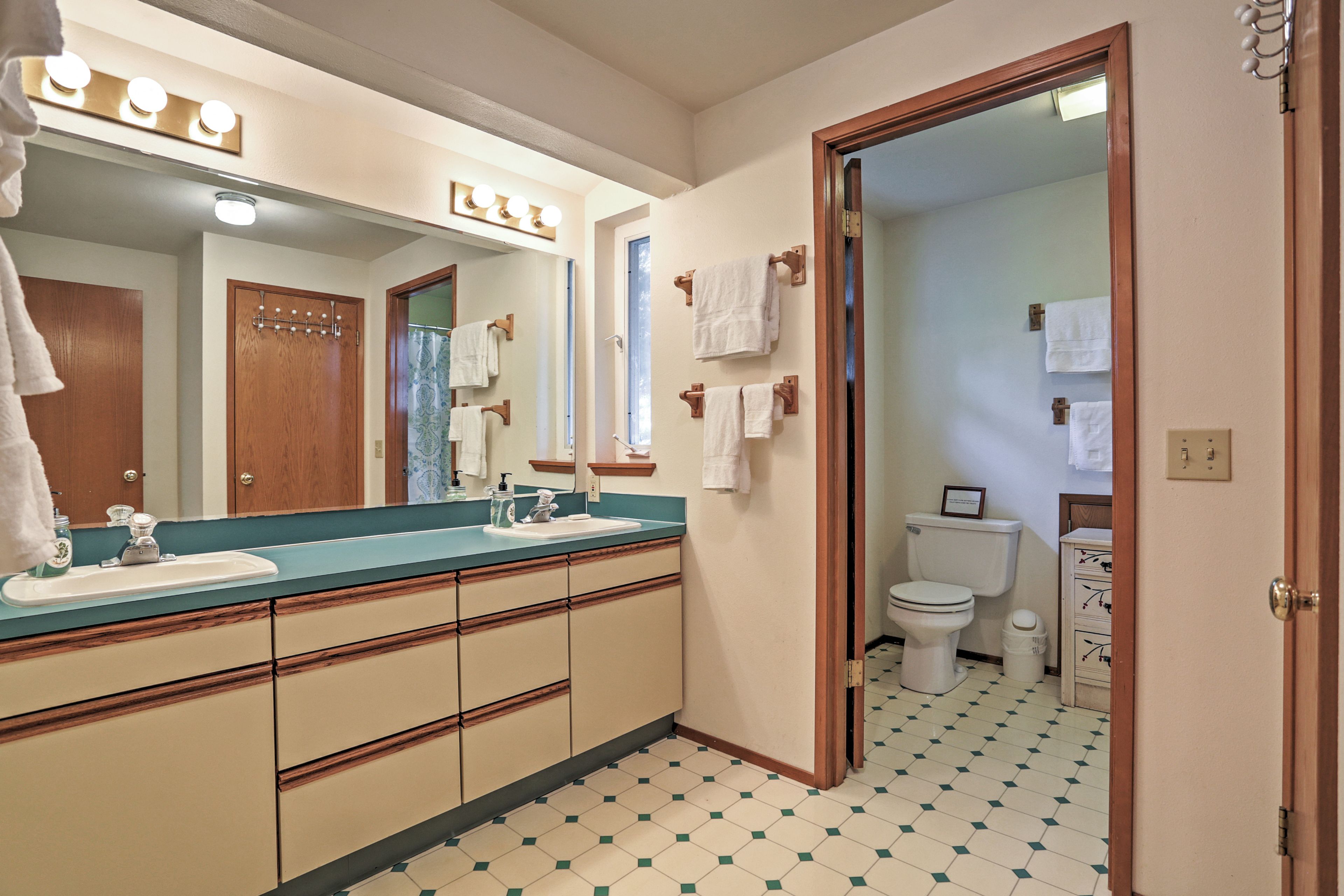 Bathroom 2