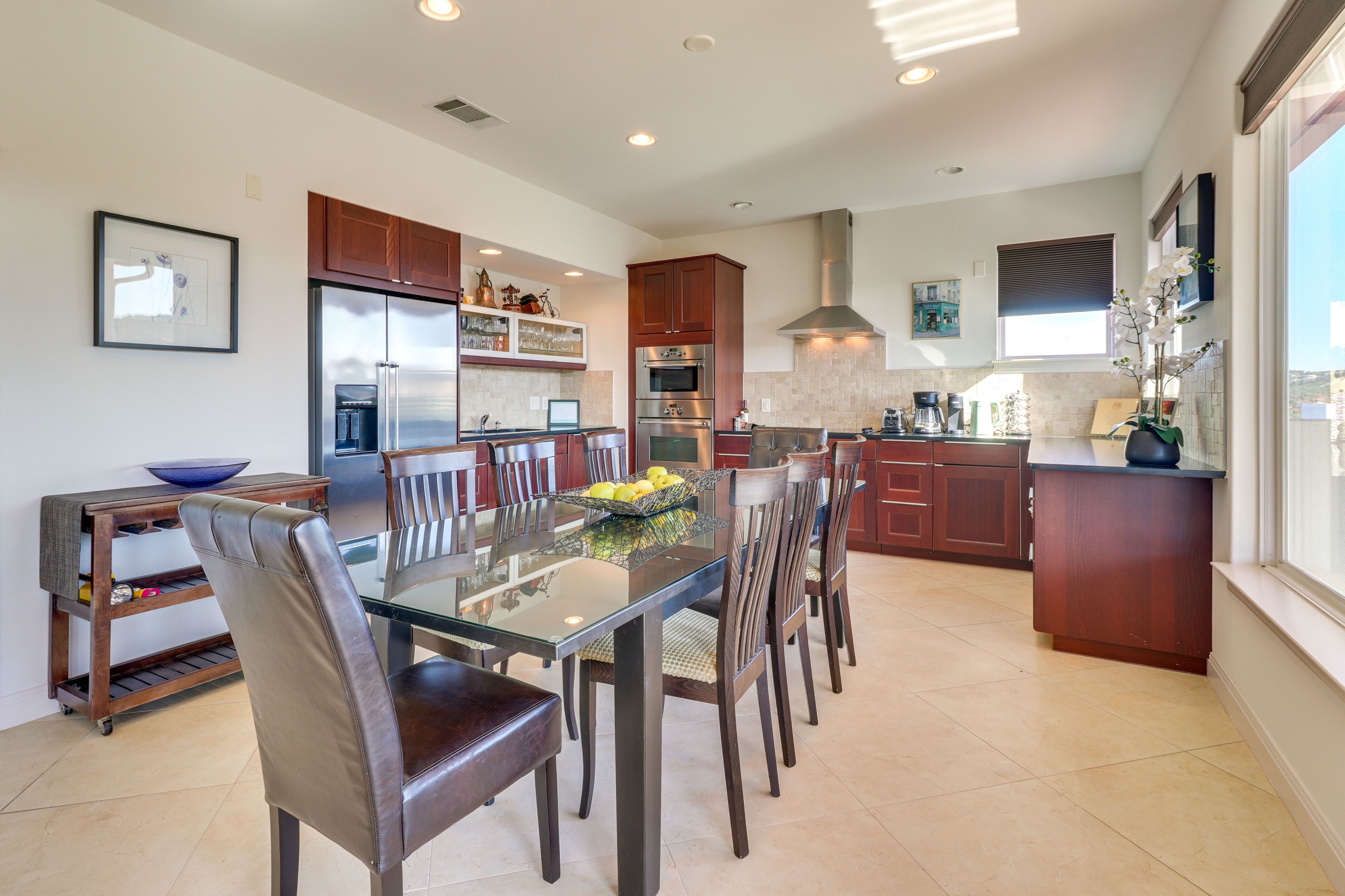 Kitchen & Dining Area | 2nd Floor