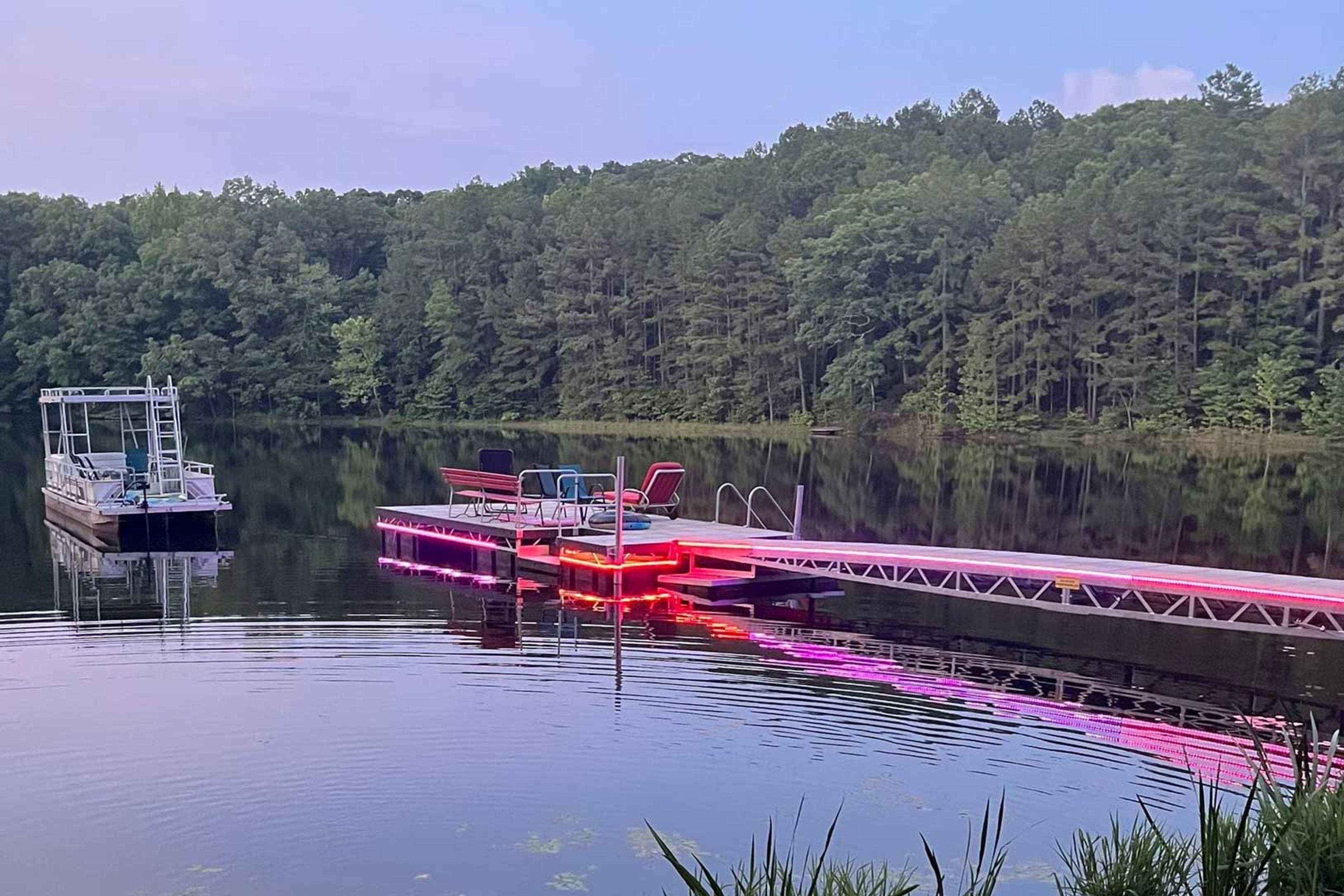 Lake | Access to 2 Pontoon Boats