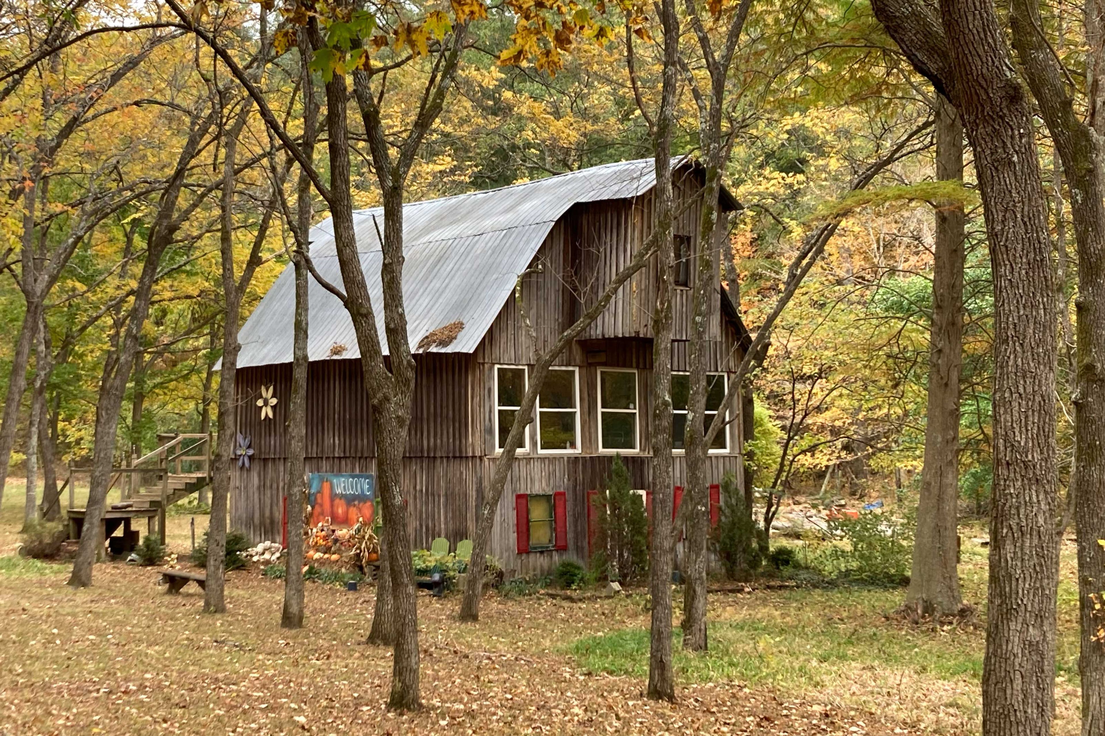 Happy Farm Game Barn