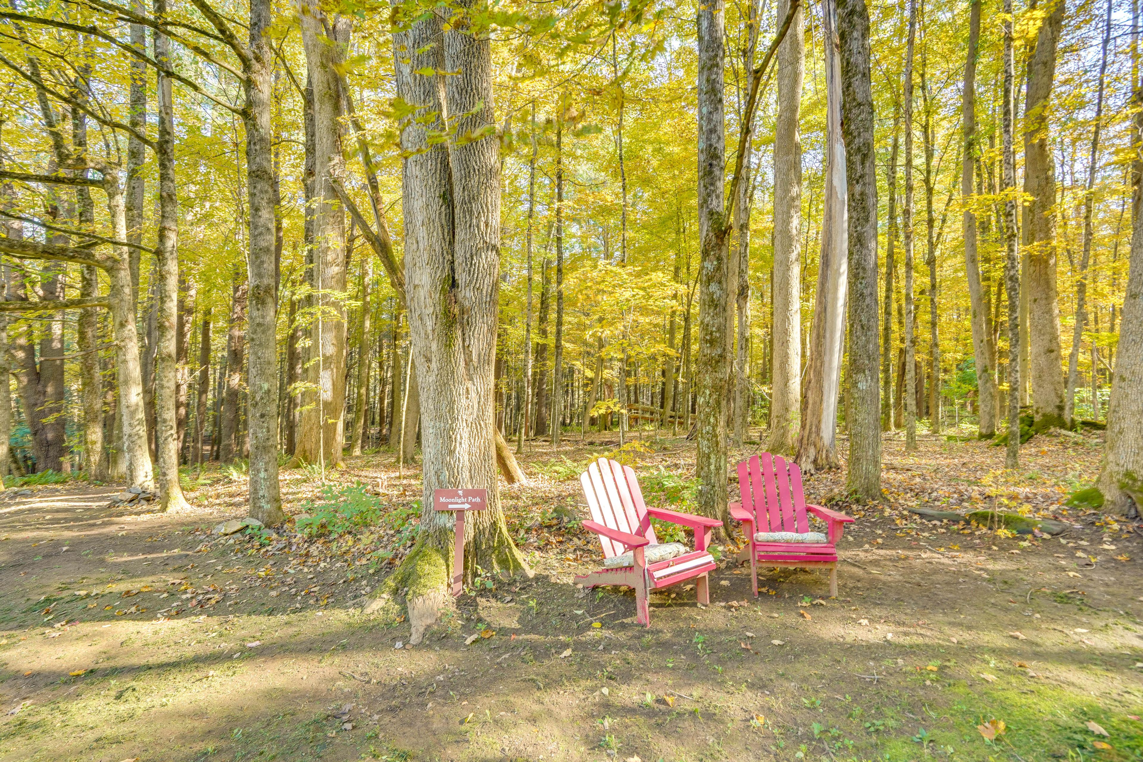 Exterior | 114-Acre Property | Hiking On-Site