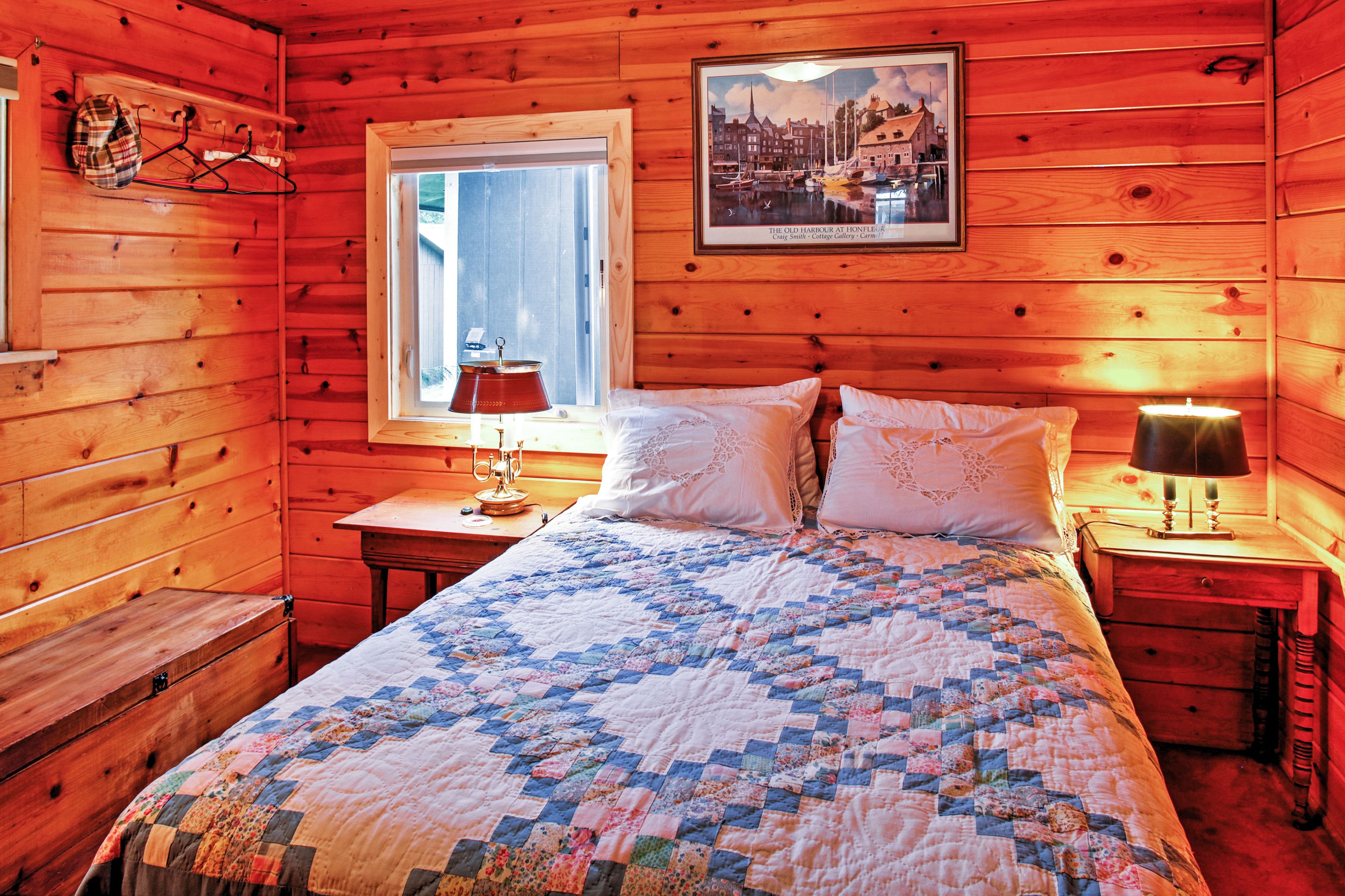 Bedroom 2 | Full Bed