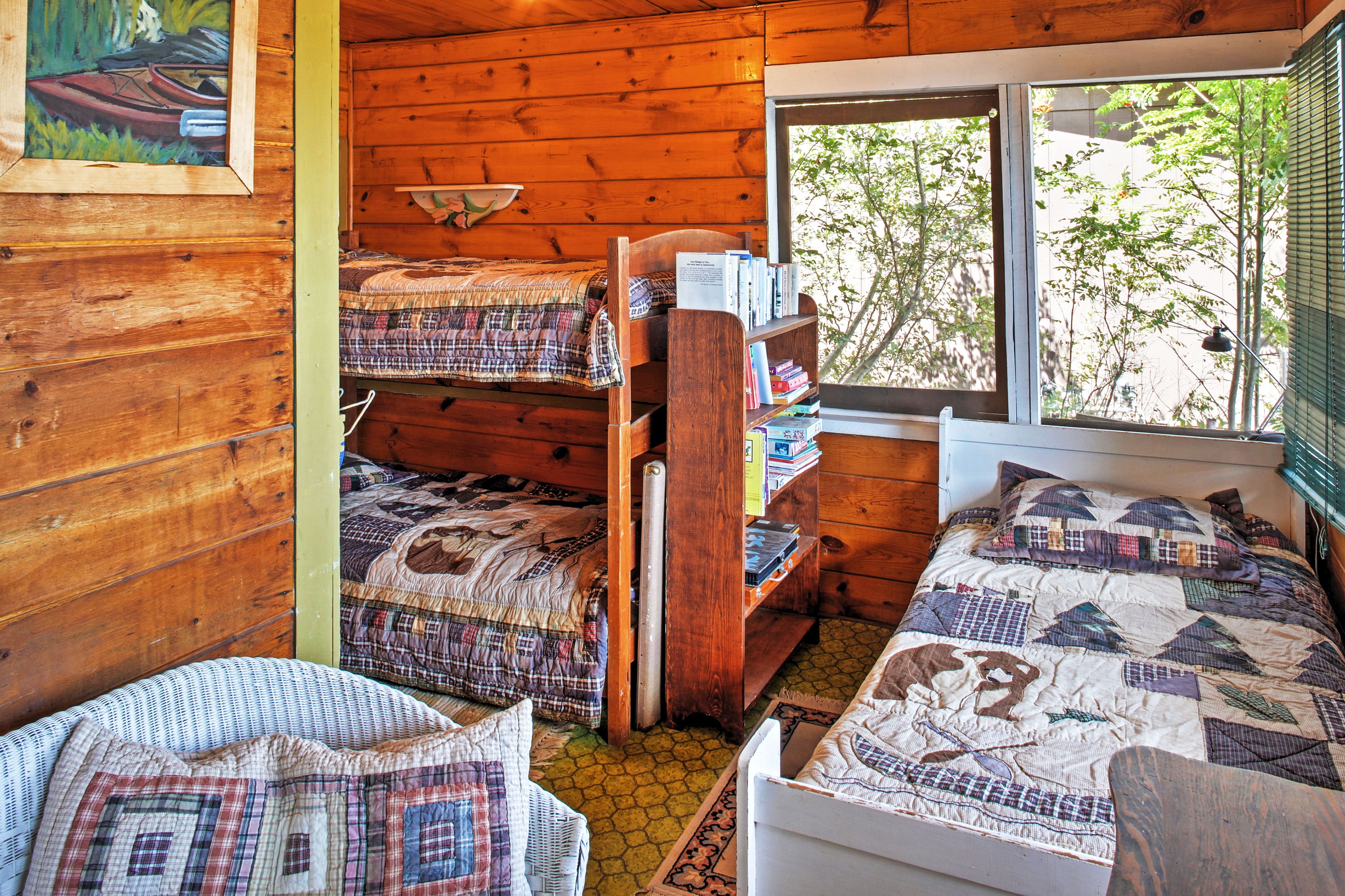 Sleeping Porch | Twin Bunk Bed | Twin Bed