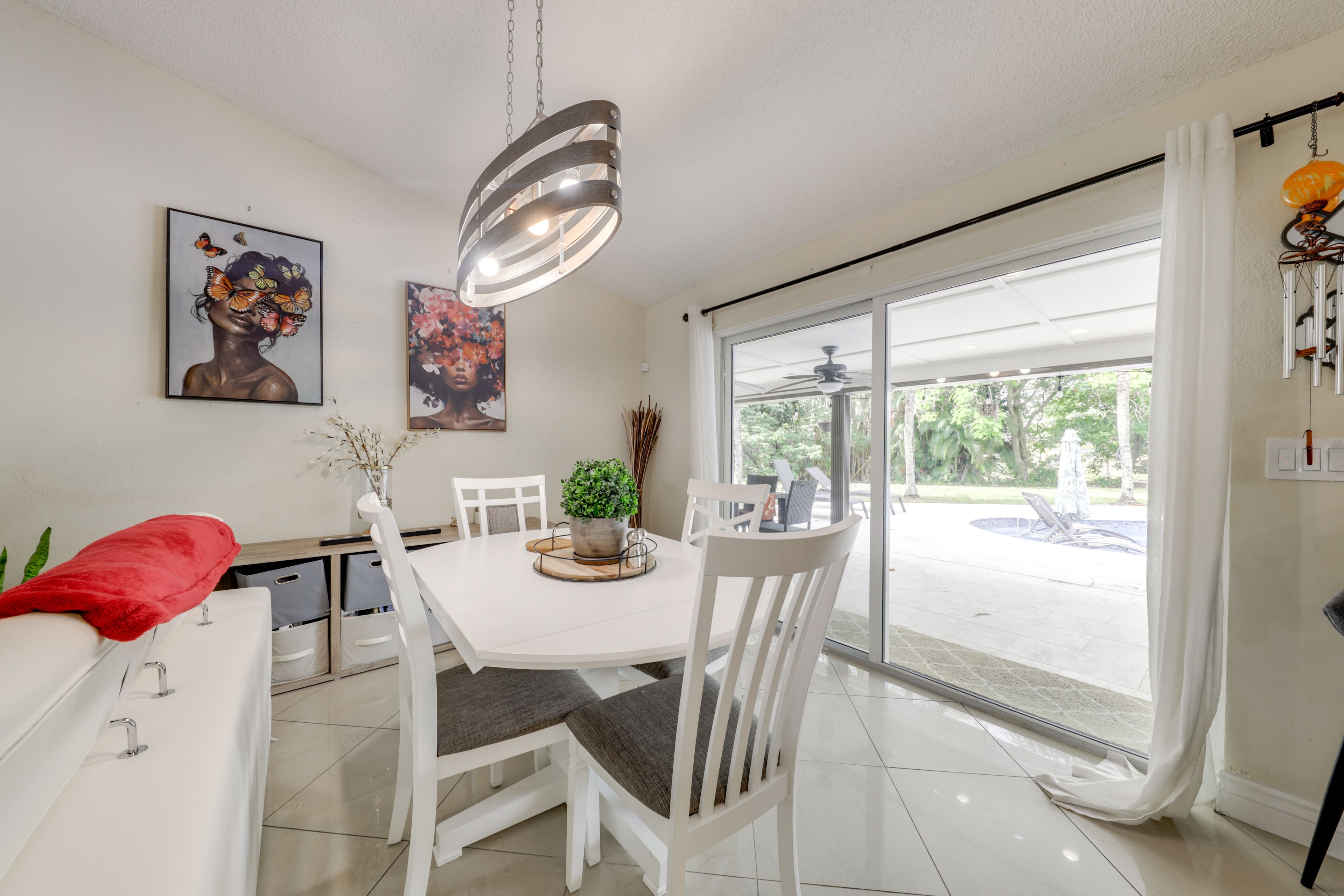 Breakfast Nook