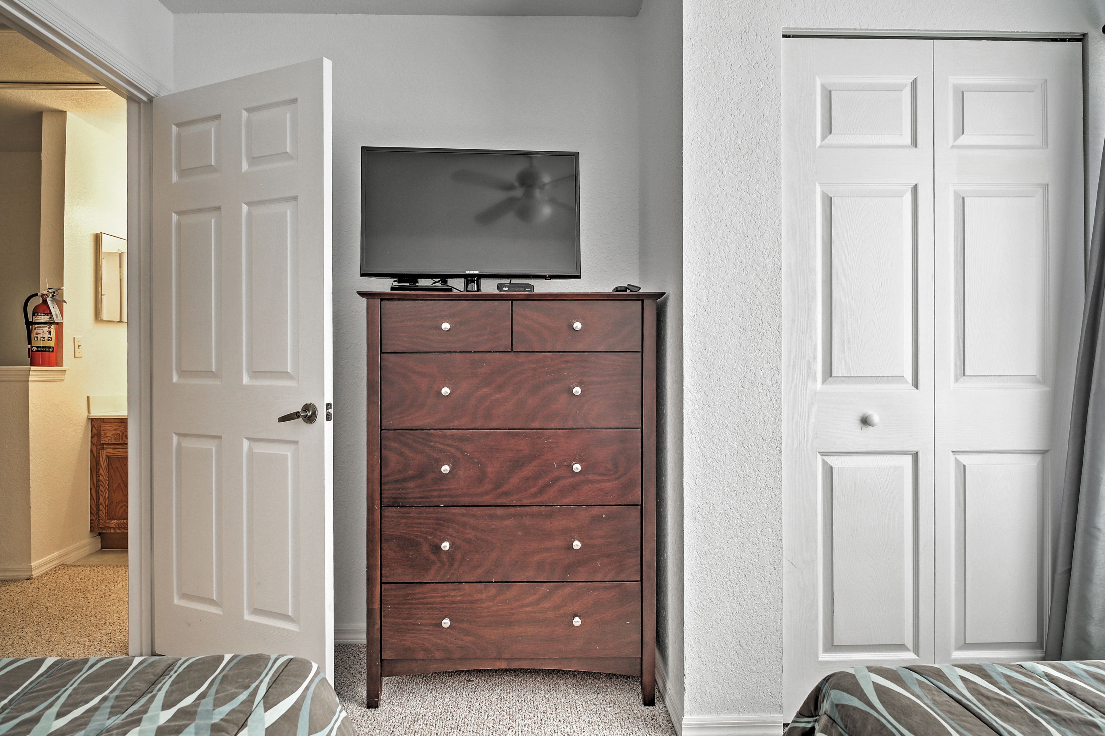 Bedroom 4 | Cable TV