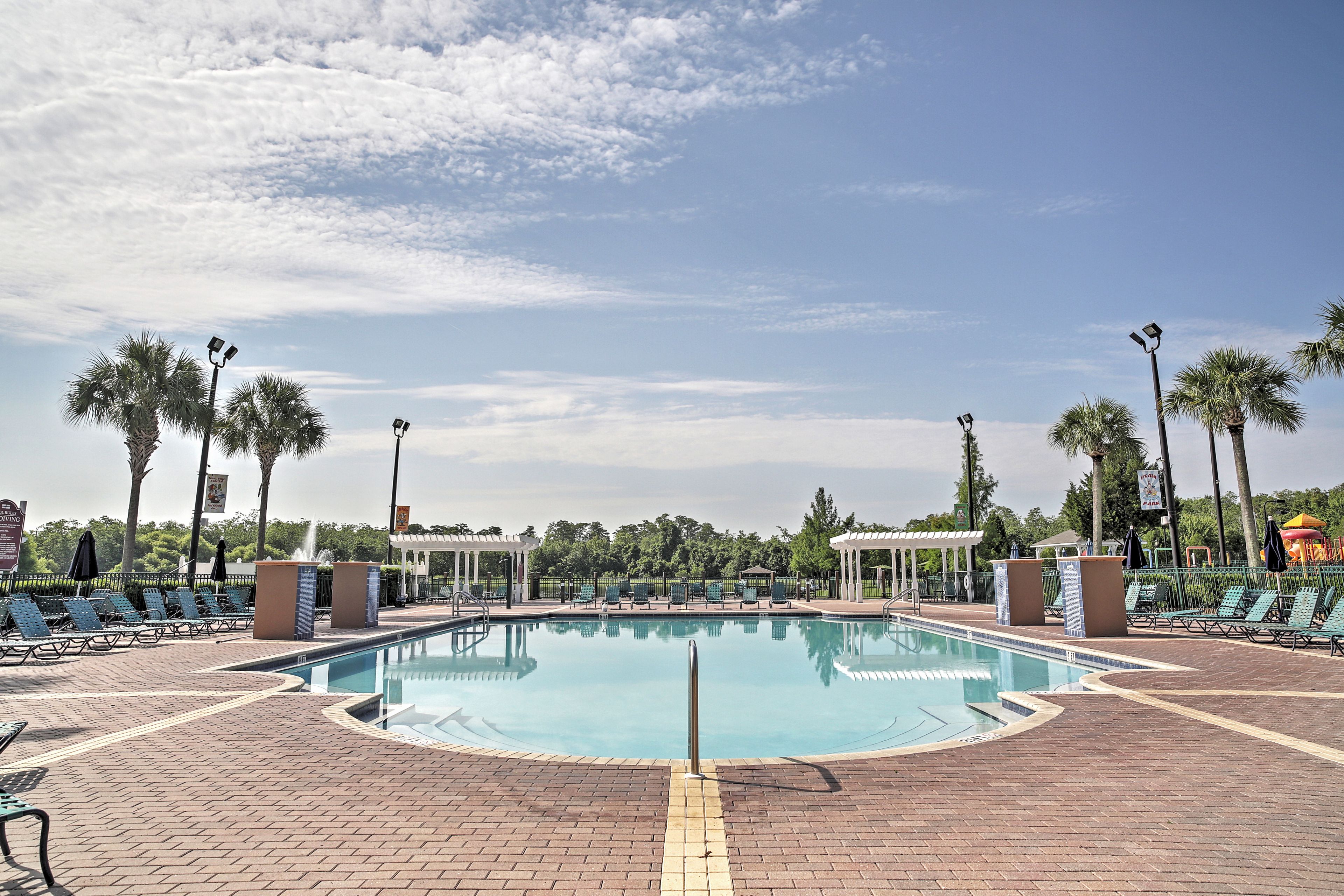 Community Amenities | Pool Access, Playground, Fitness Center, Arcade, Etc.