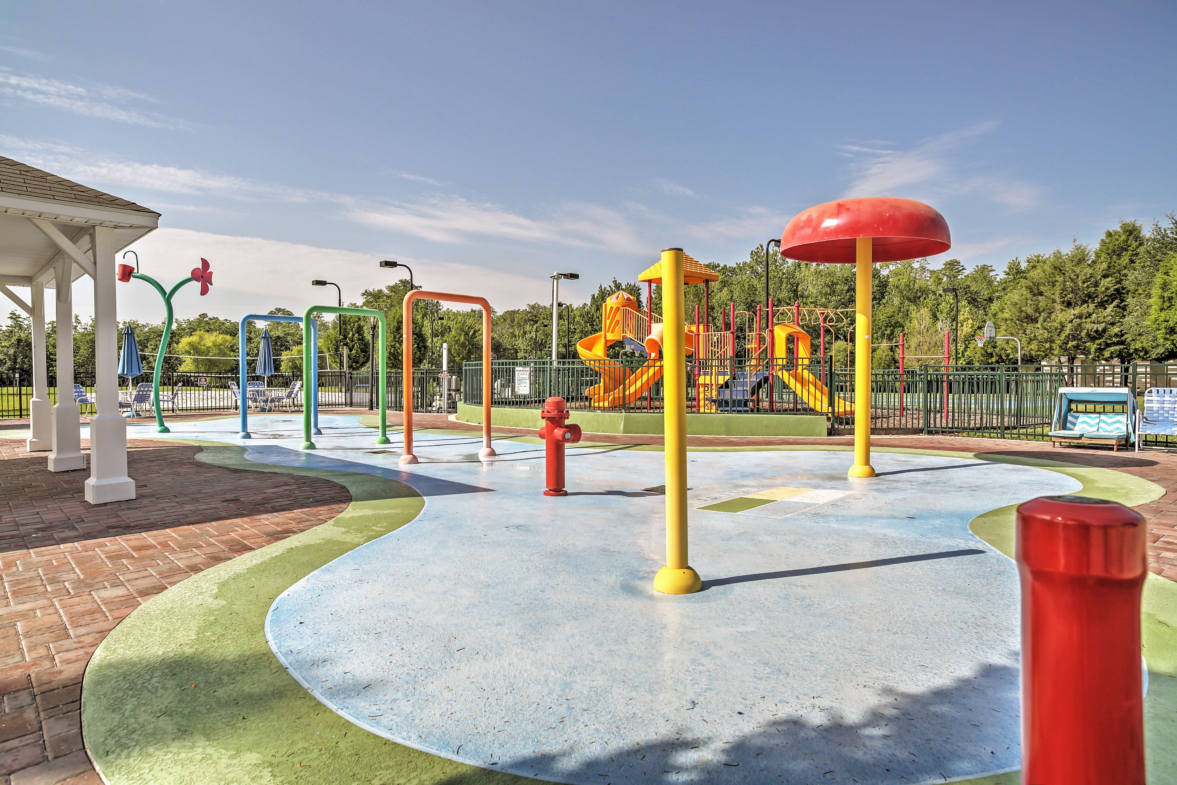 Community Amenities | Splashzone
