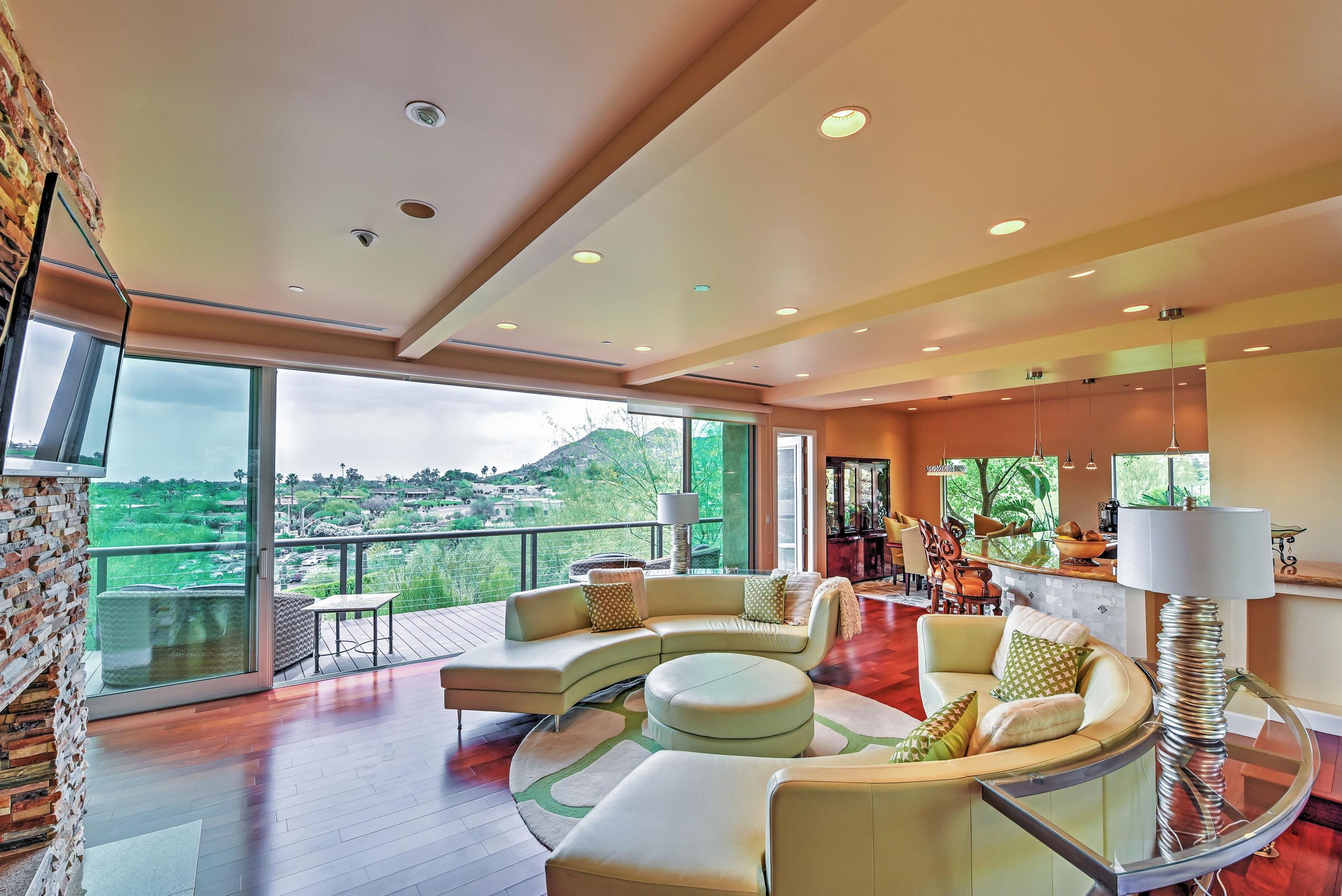 Common Area | Apple TV | Deck Access