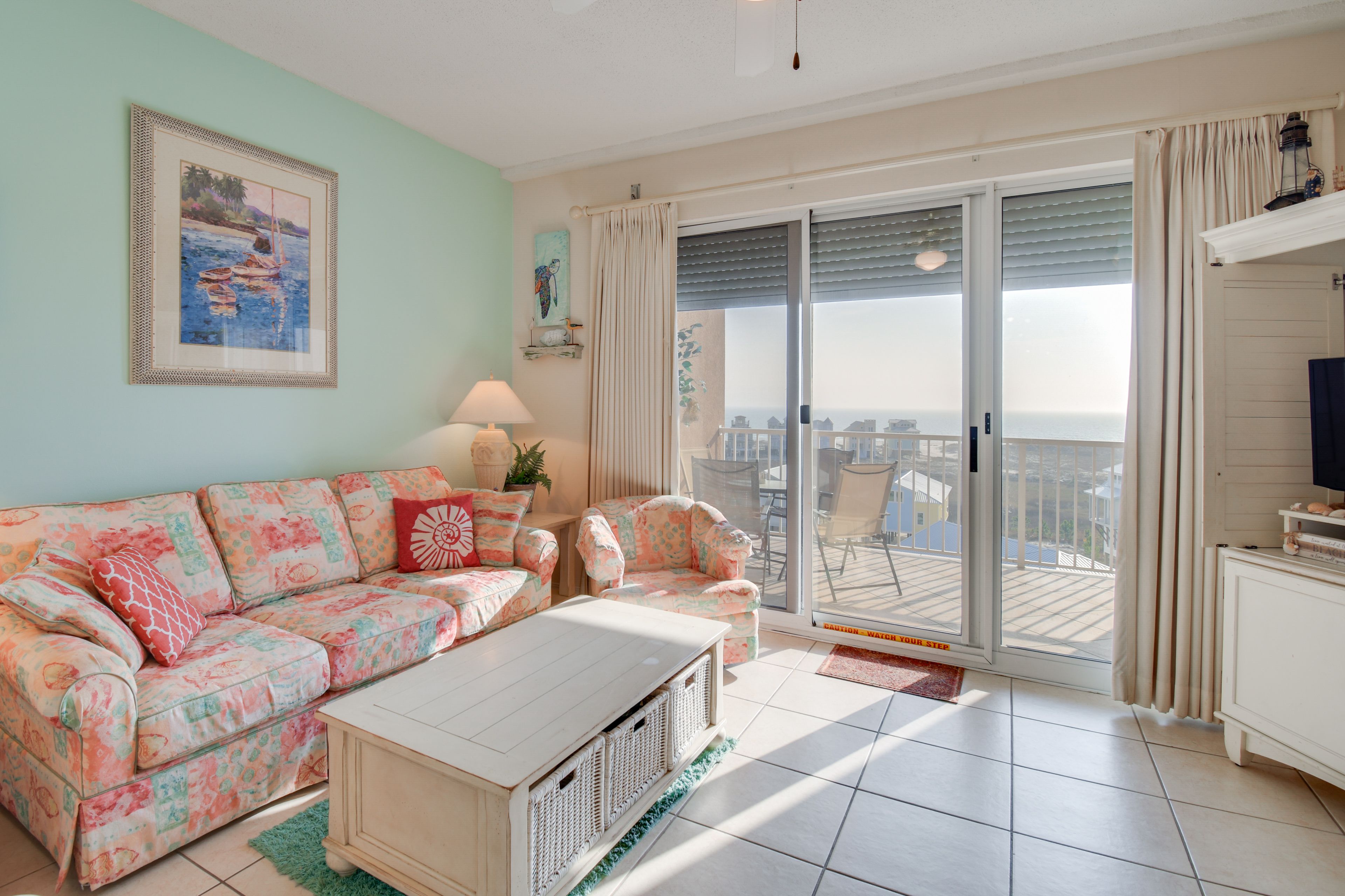 Living Room | Queen Sleeper Sofa | Cable TV | Single-Story Unit