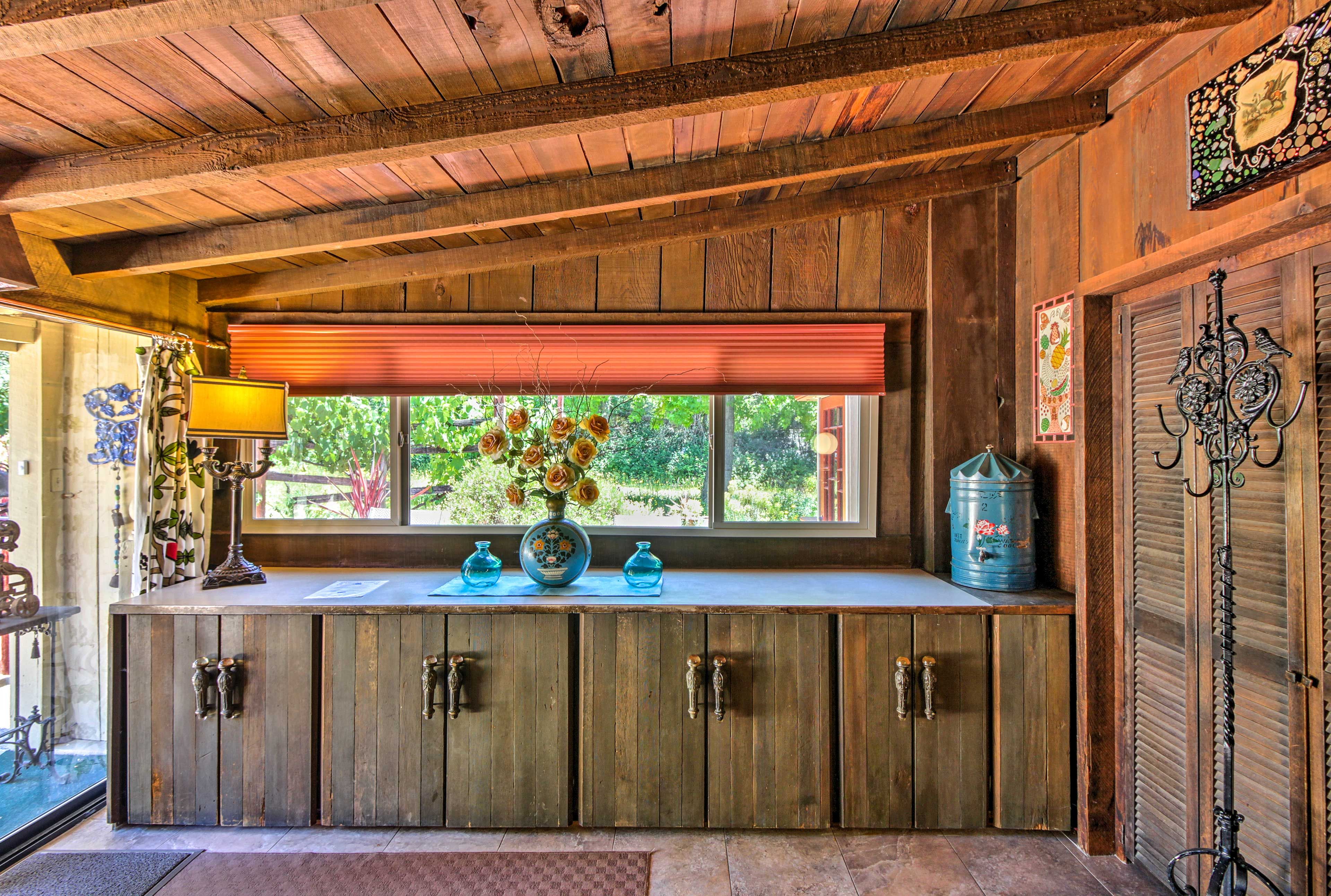 Interior | Eclectic Decor | Converted Barn