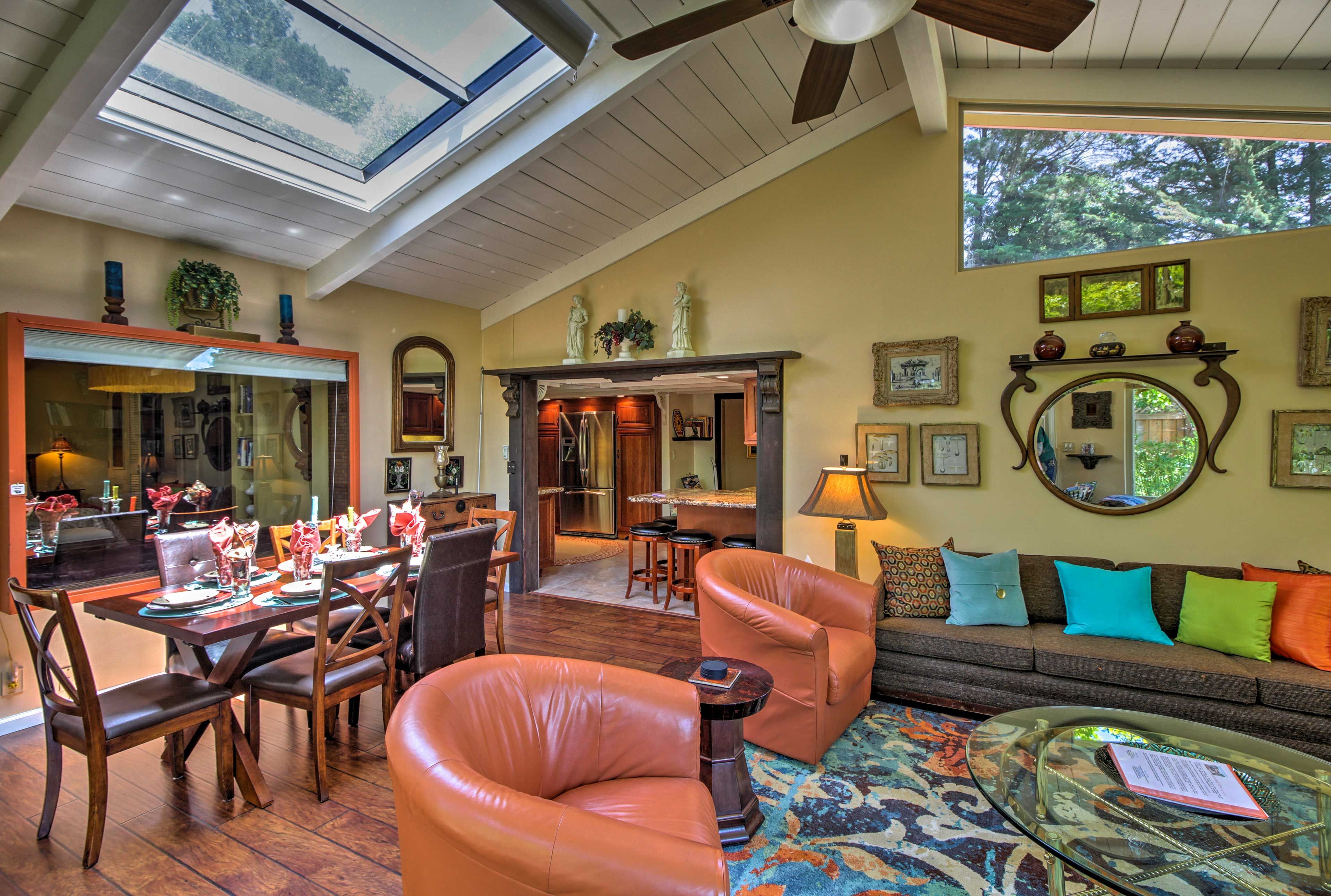 Living Room & Dining Area | 6-Person Dining Table | Natural Lighting