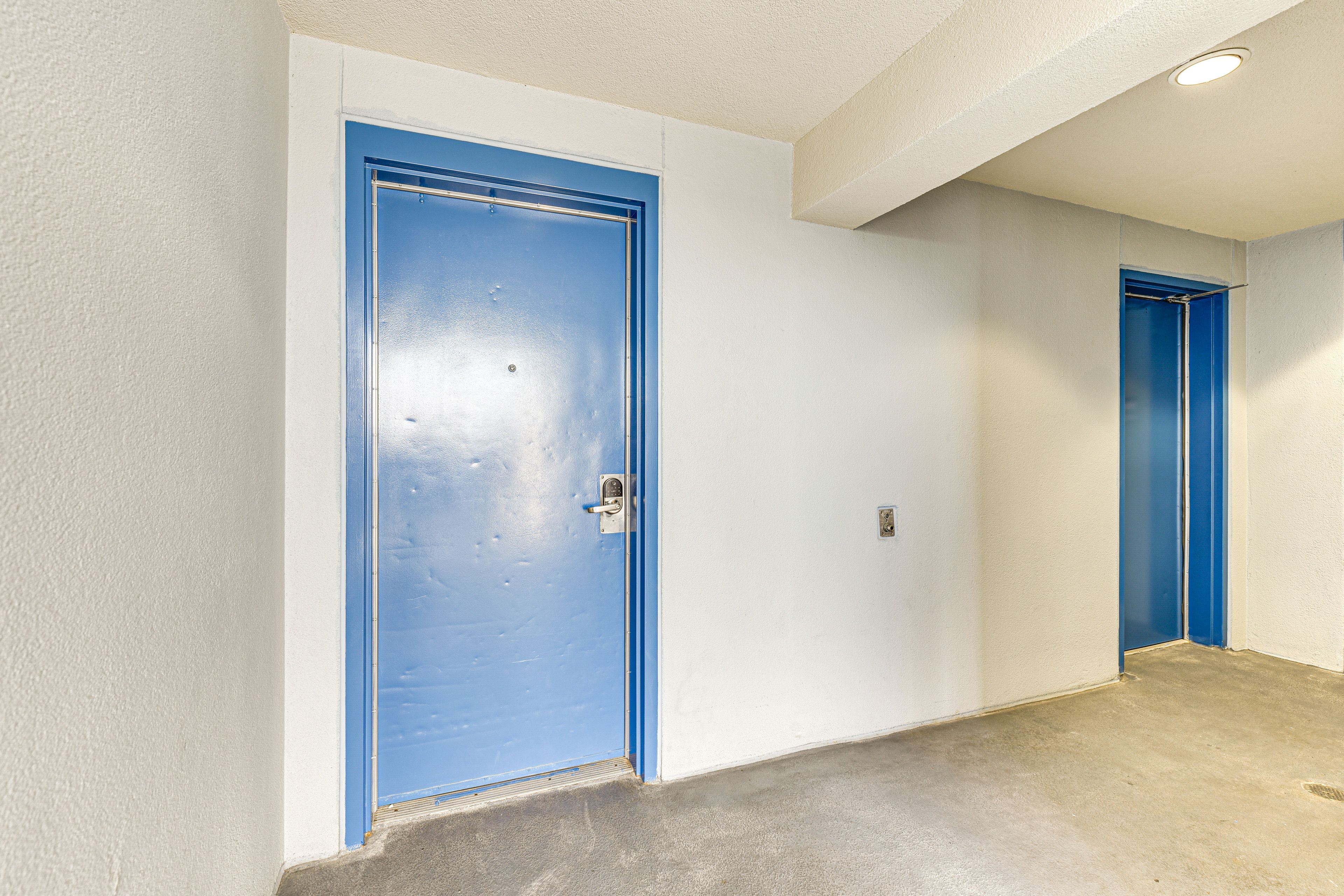 Unit Entrance