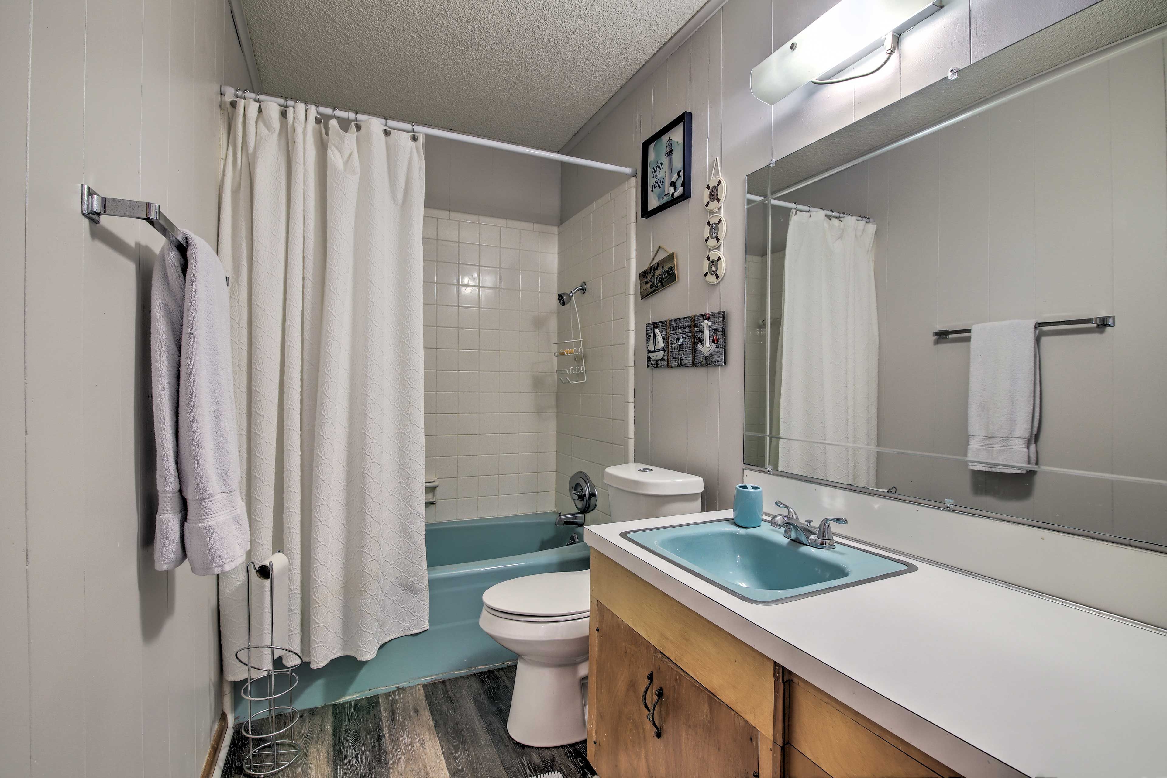 En-Suite Bathroom