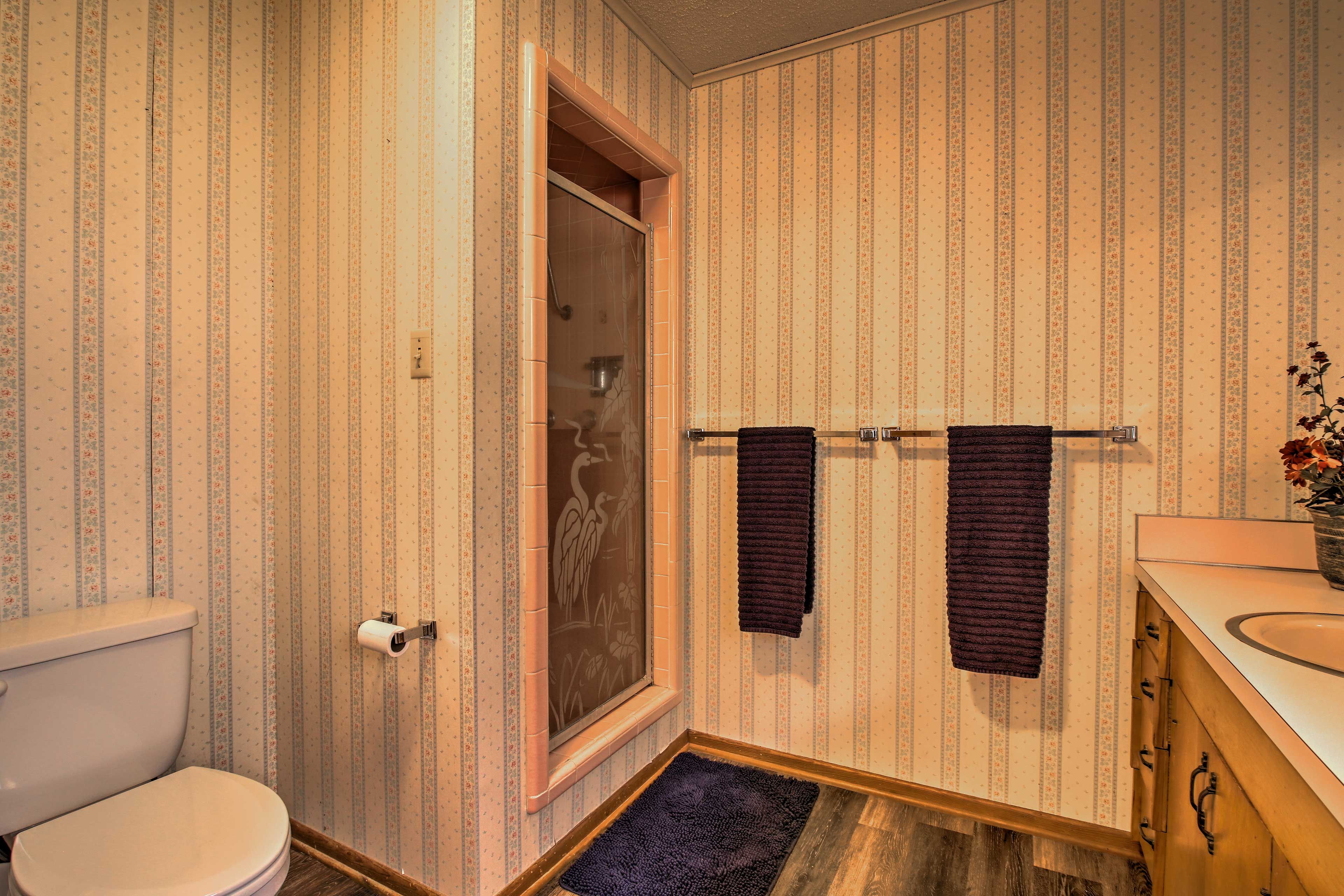 Bathroom | Towels Provided