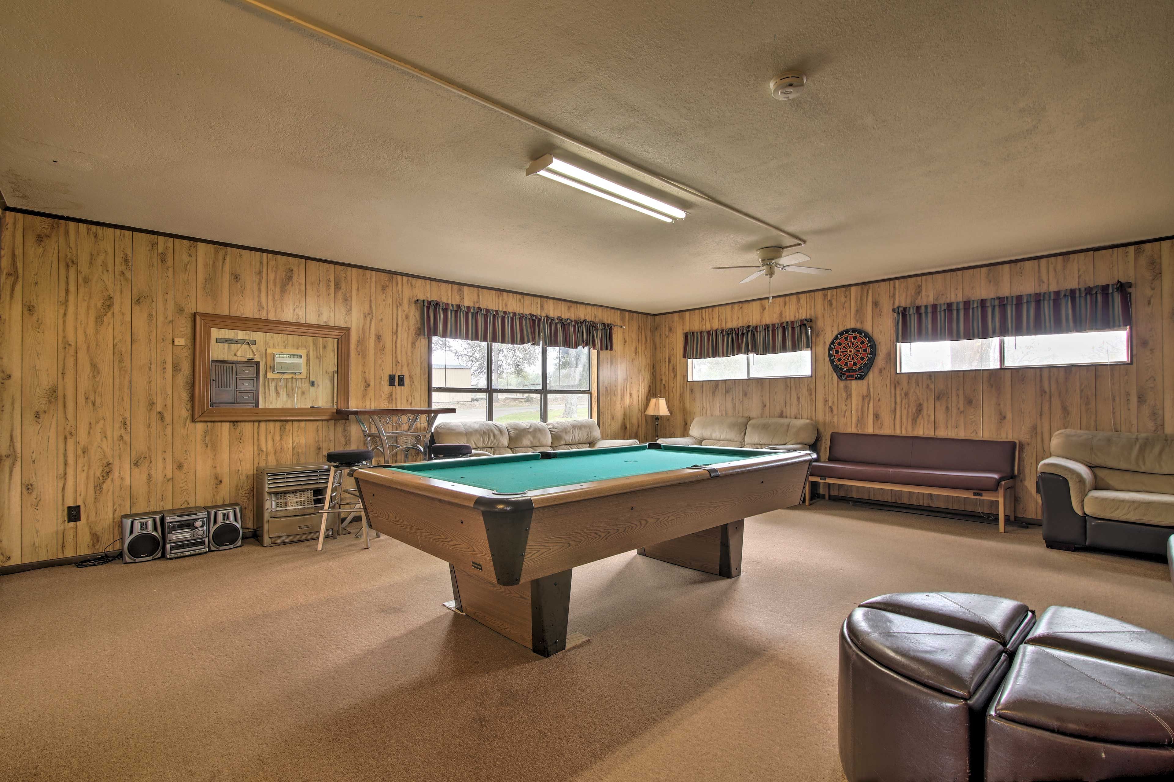 Game Room | Cable TV | Stereo System