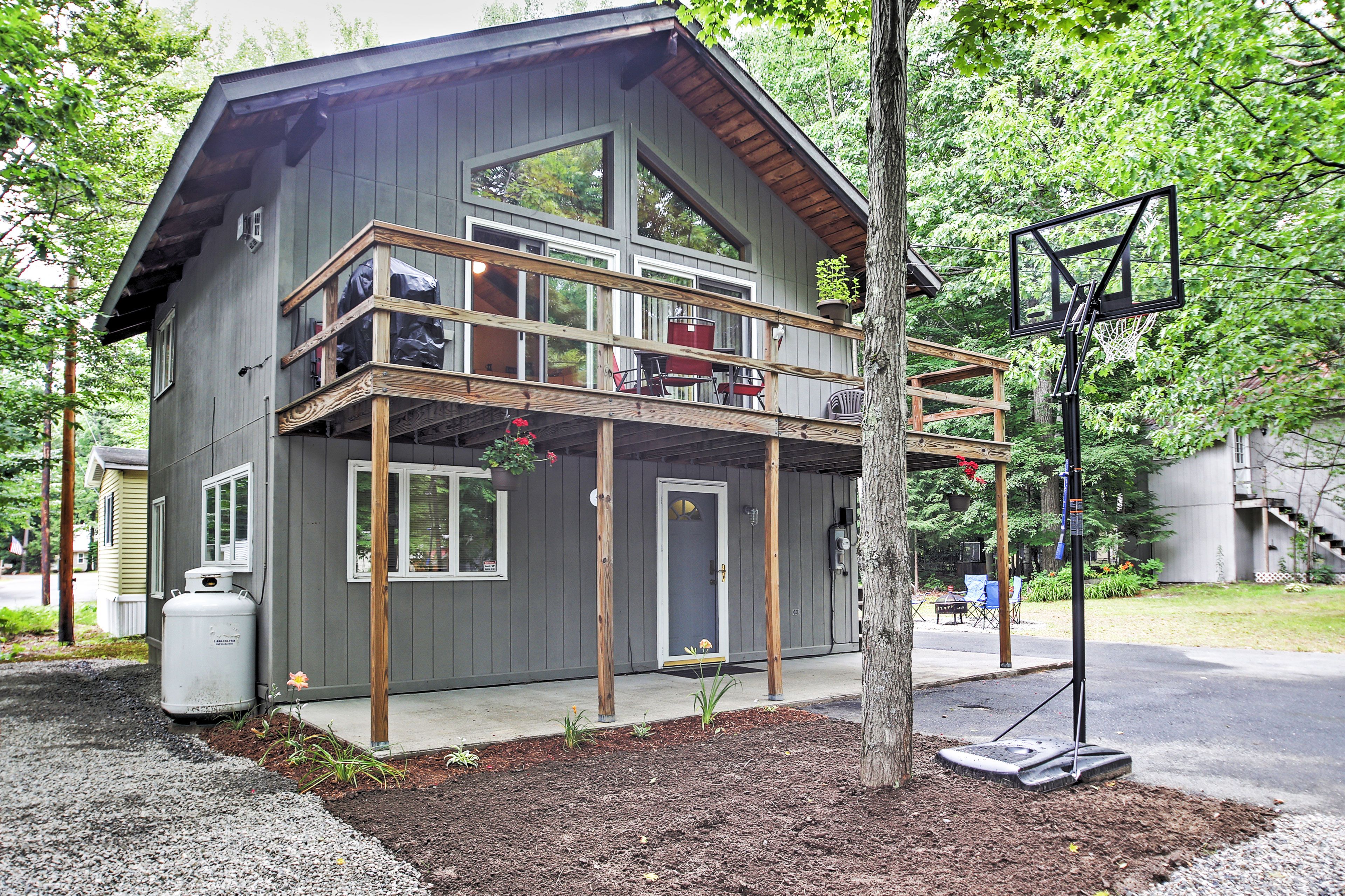 Exterior | Driveway Parking (2 Vehicles)