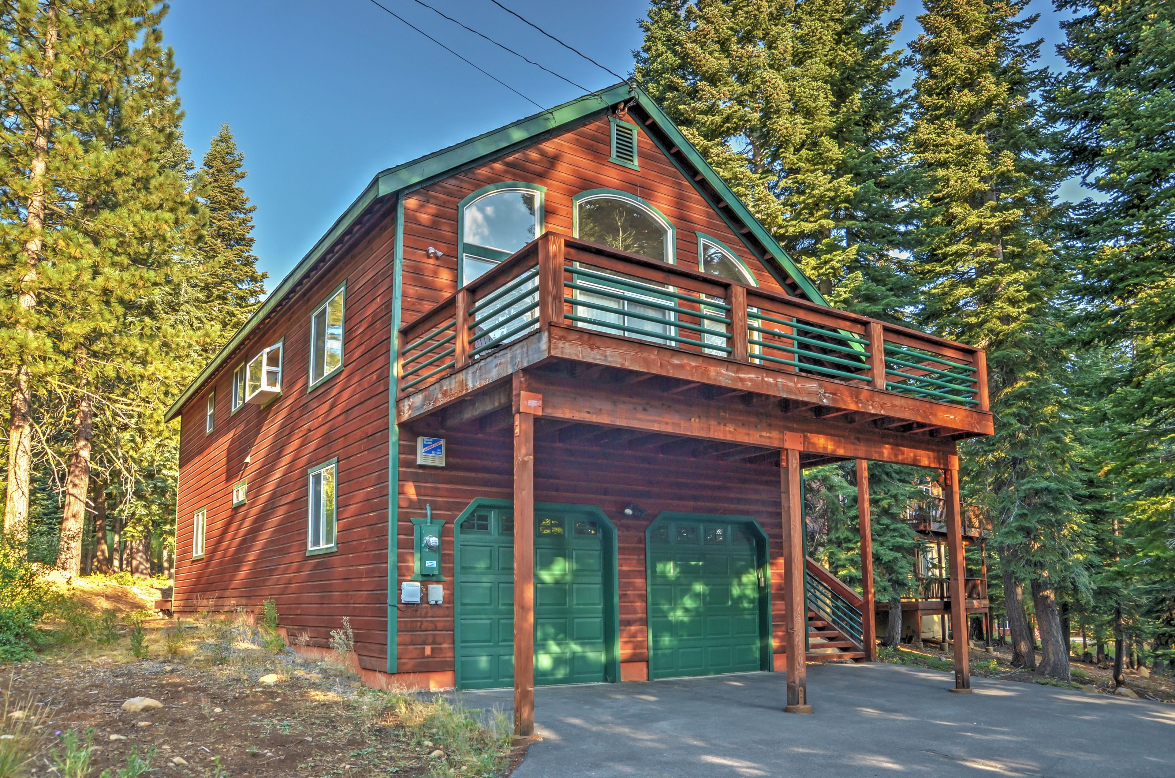 Truckee Vacation Rental | 3BR | 2.5BA | 1,891 Sq Ft | Stairs Required