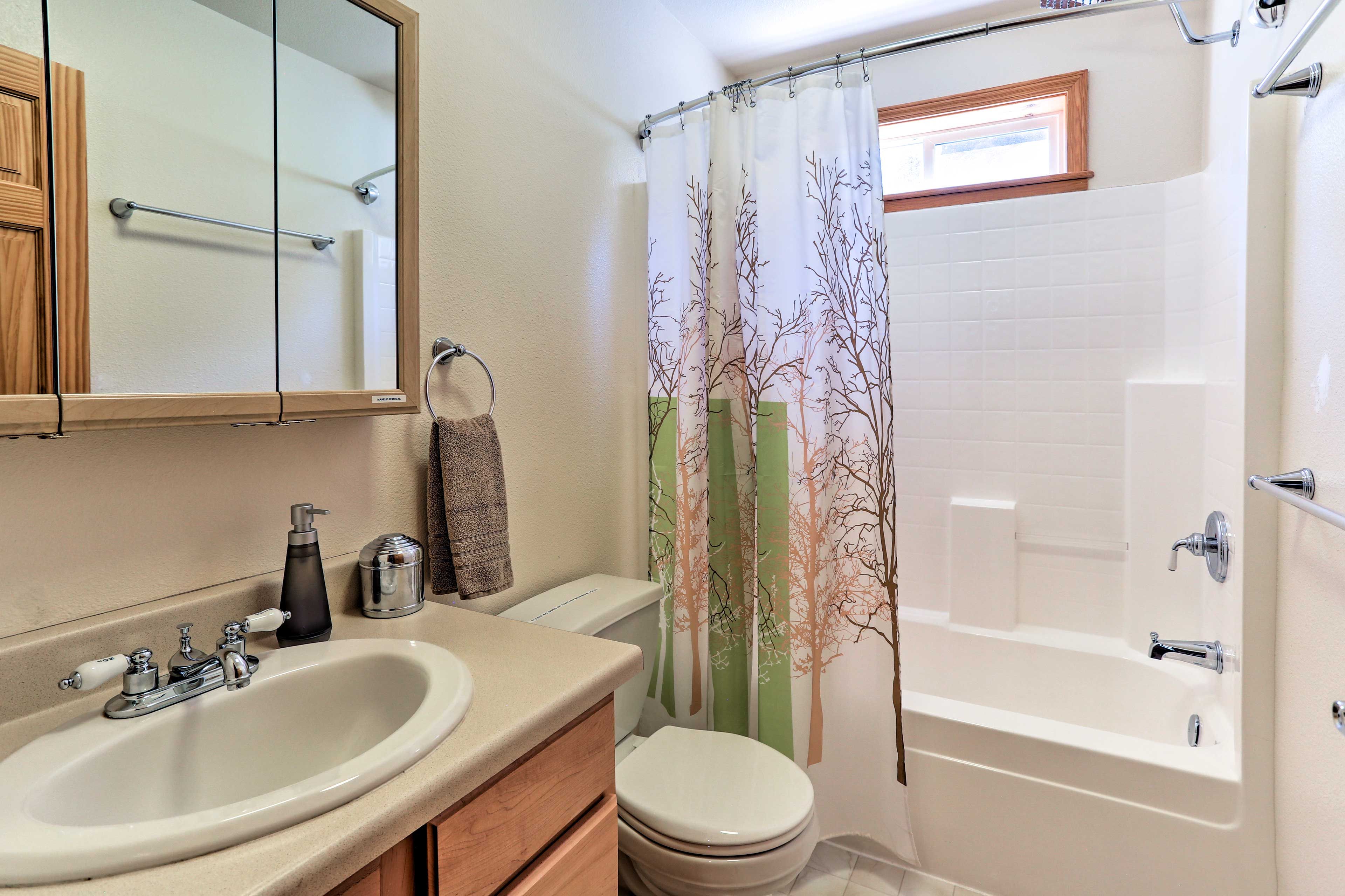 Full Bathroom