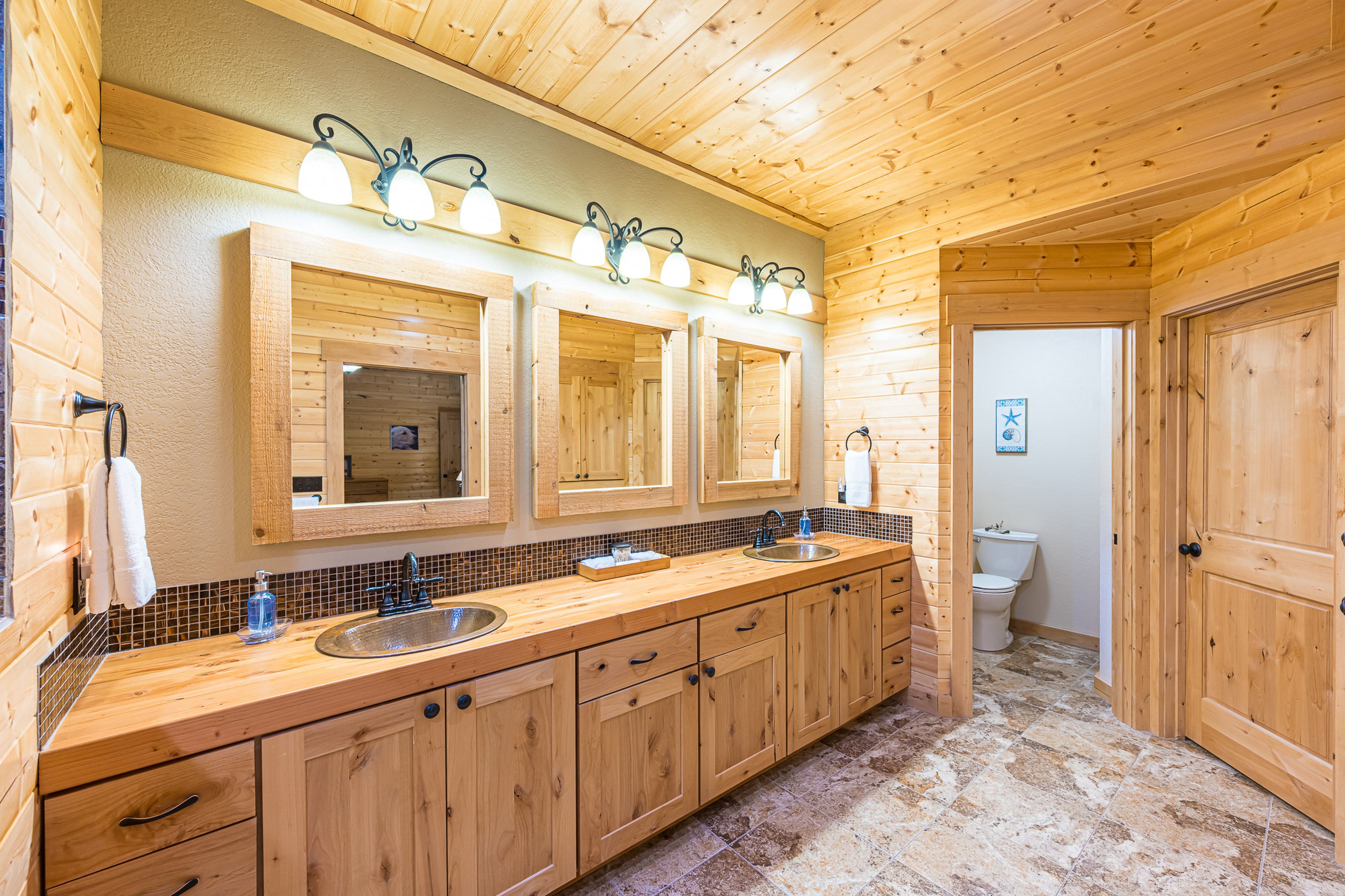 Full Bathroom | Basement