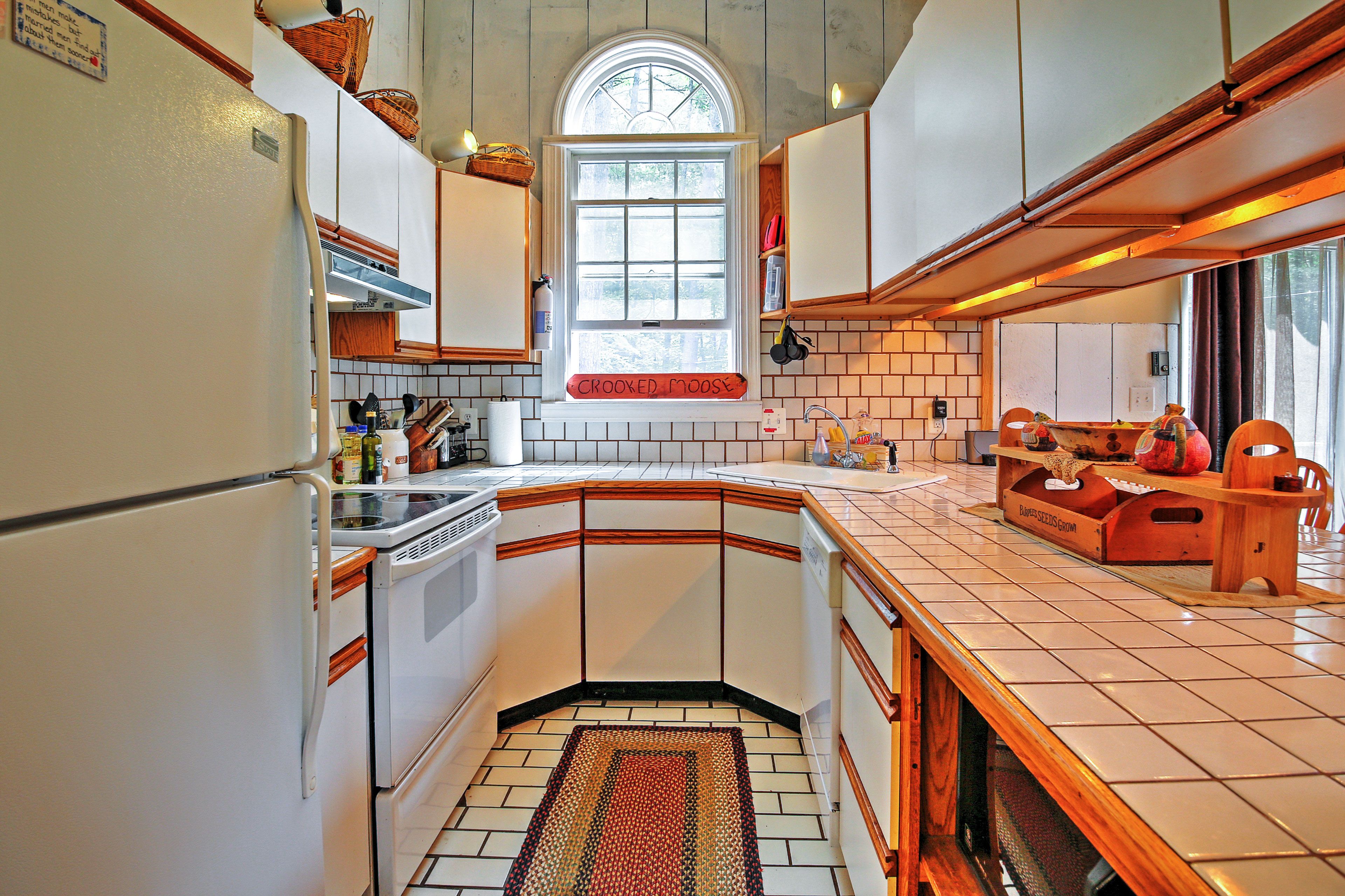 Kitchen | Dishware & Glassware